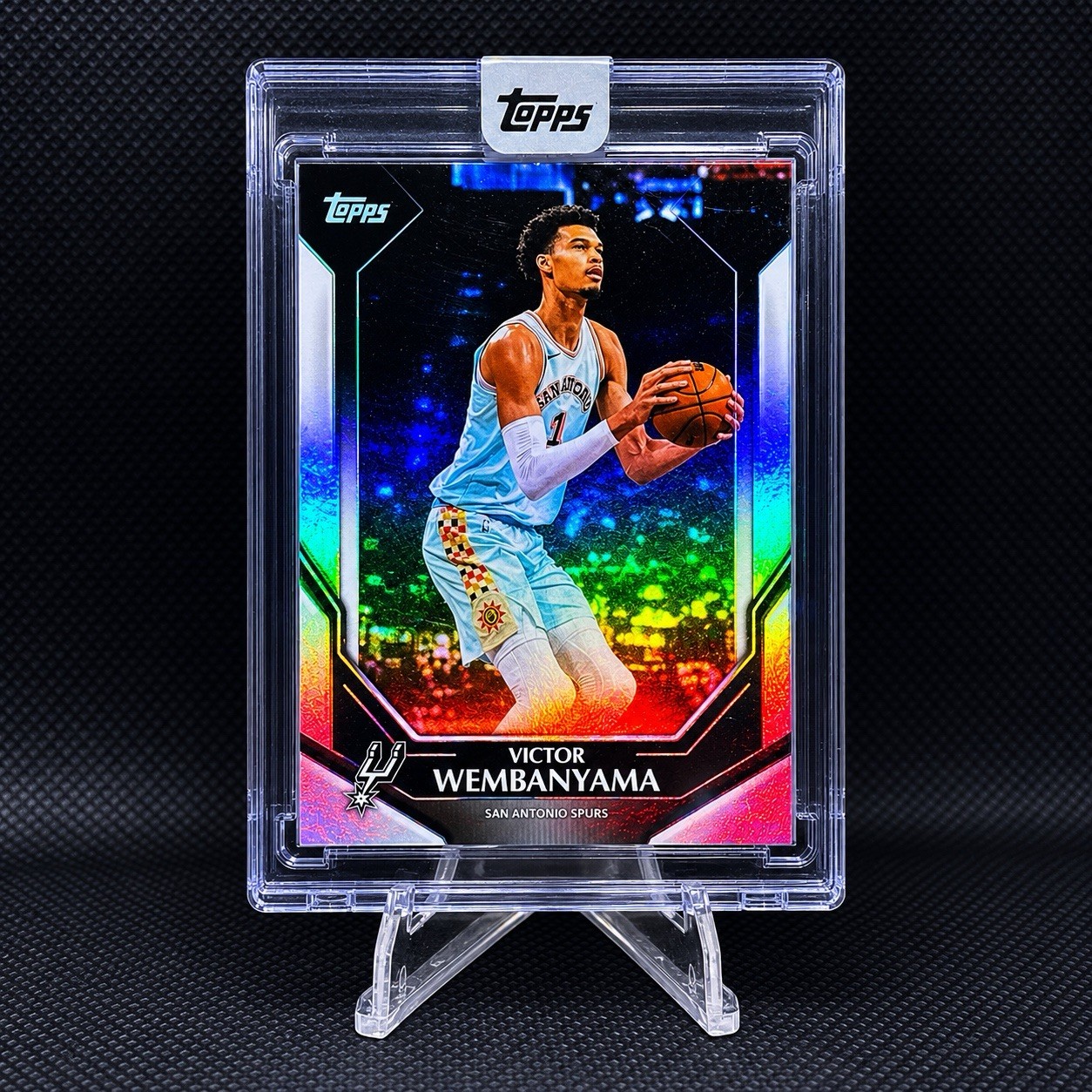 Victor Wembanyama RARE Display Refractor Investment Card SEALED MINT ENCASED