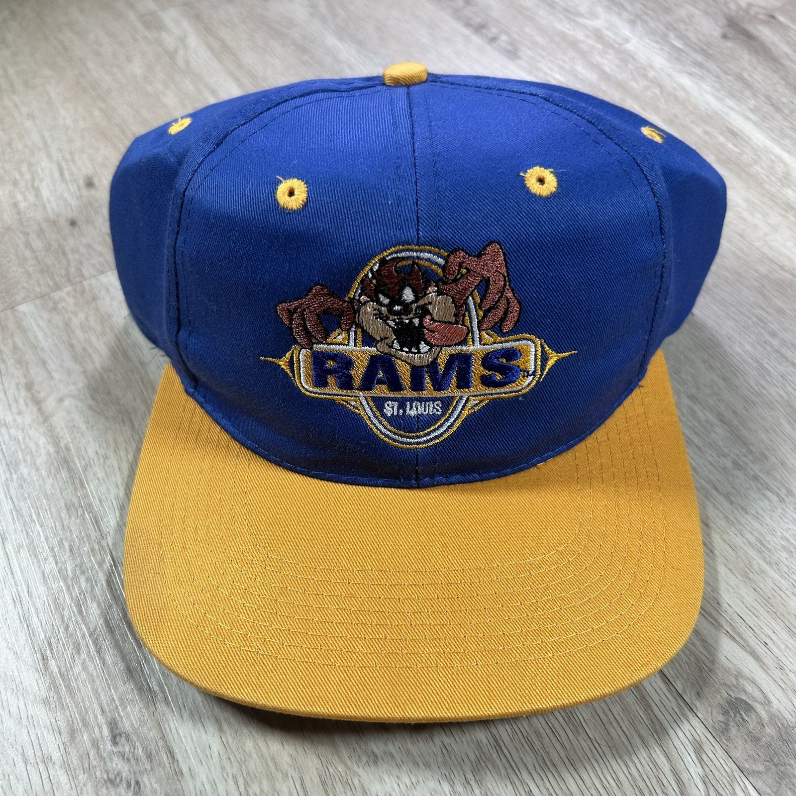 VTG 1996 Looney Tunes Taz St Louis Rams Snapback Hat NFL Blue Yellow Cap