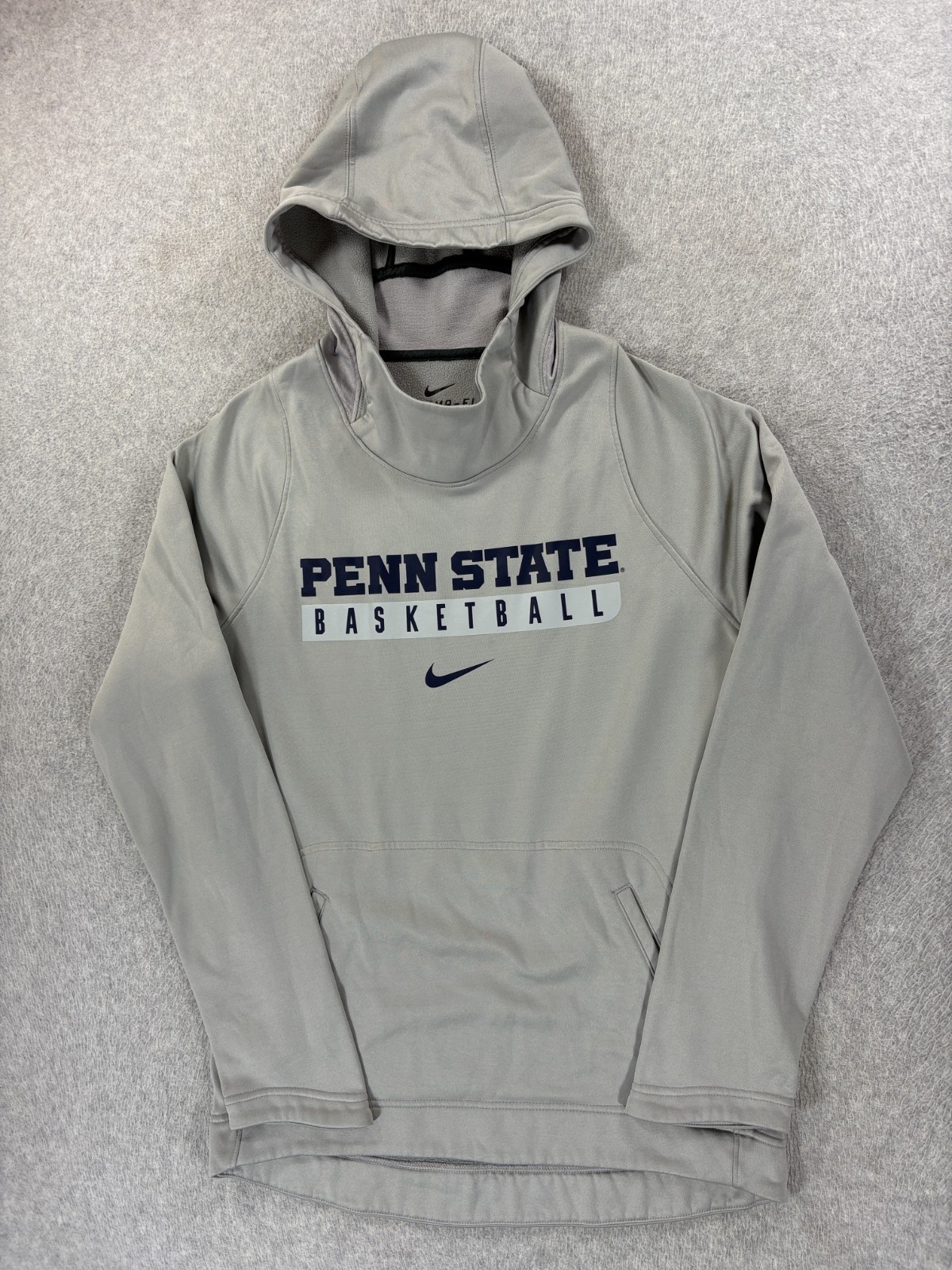 Penn State Nittany Lions Nike Therma Fit Basketball Sweatshirt (Men’s Small)
