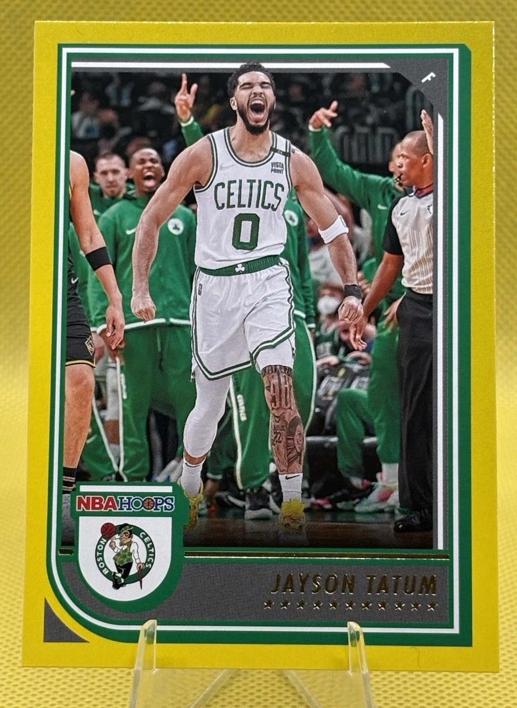 2022-23 Panini NBA Hoops Jayson Tatum Yellow Parallel #1 Celtics