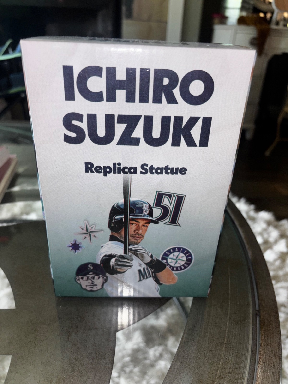 Ichiro Suzuki Seattle Mariners Bronze MLB Baseball Replica Statue 4/10/26 SGA