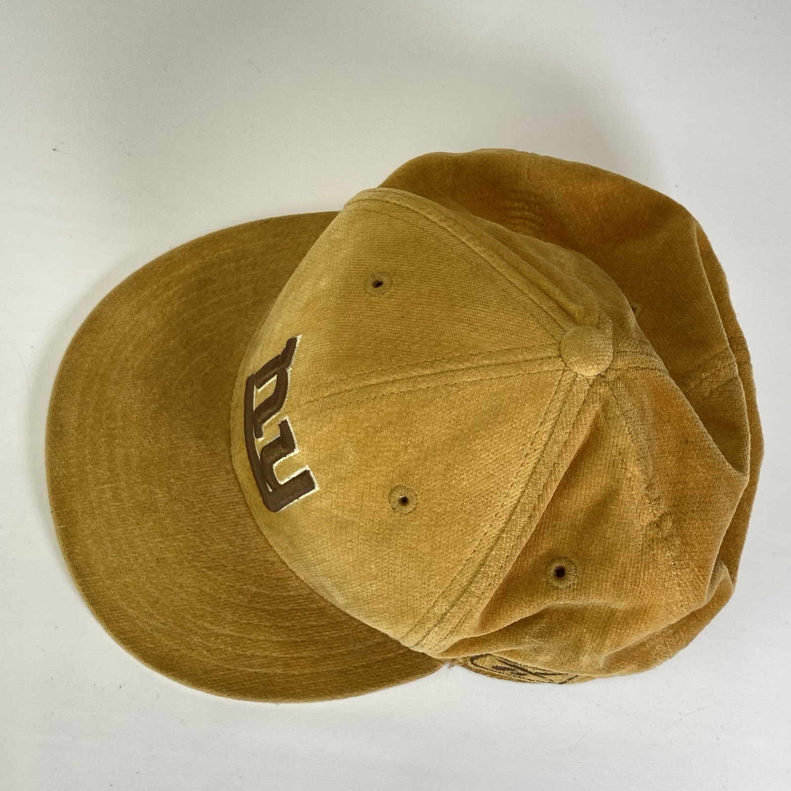 New York Giants NFL Reebok Fitted Cap Hat Size 7 3/4 Tan Gold Brown Football