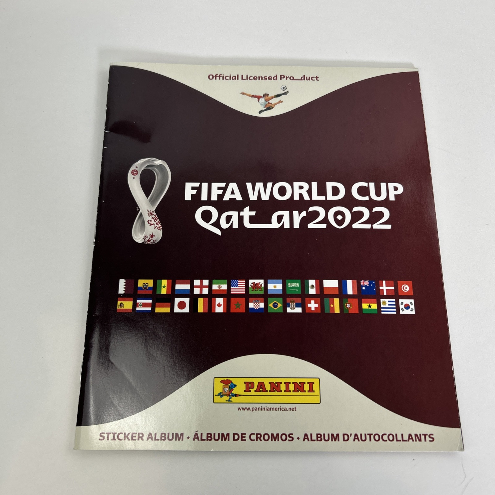 2022 PANINI FIFA WORLD CUP QATAR STICKER ALBUM BOOK EMPTY W/ STICKER INSERTS