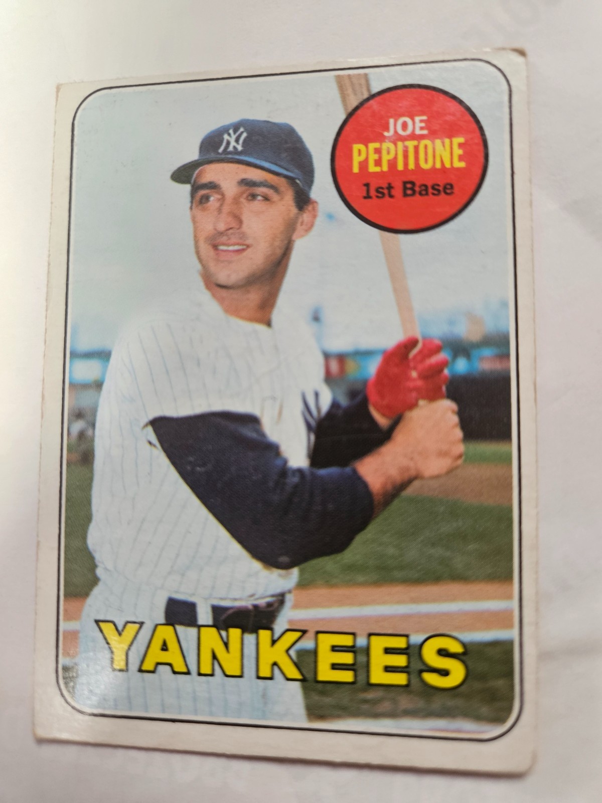 Topps 1969 Joe Pepitone #589 New York Yankees VERY GOOD Actual card is scanned