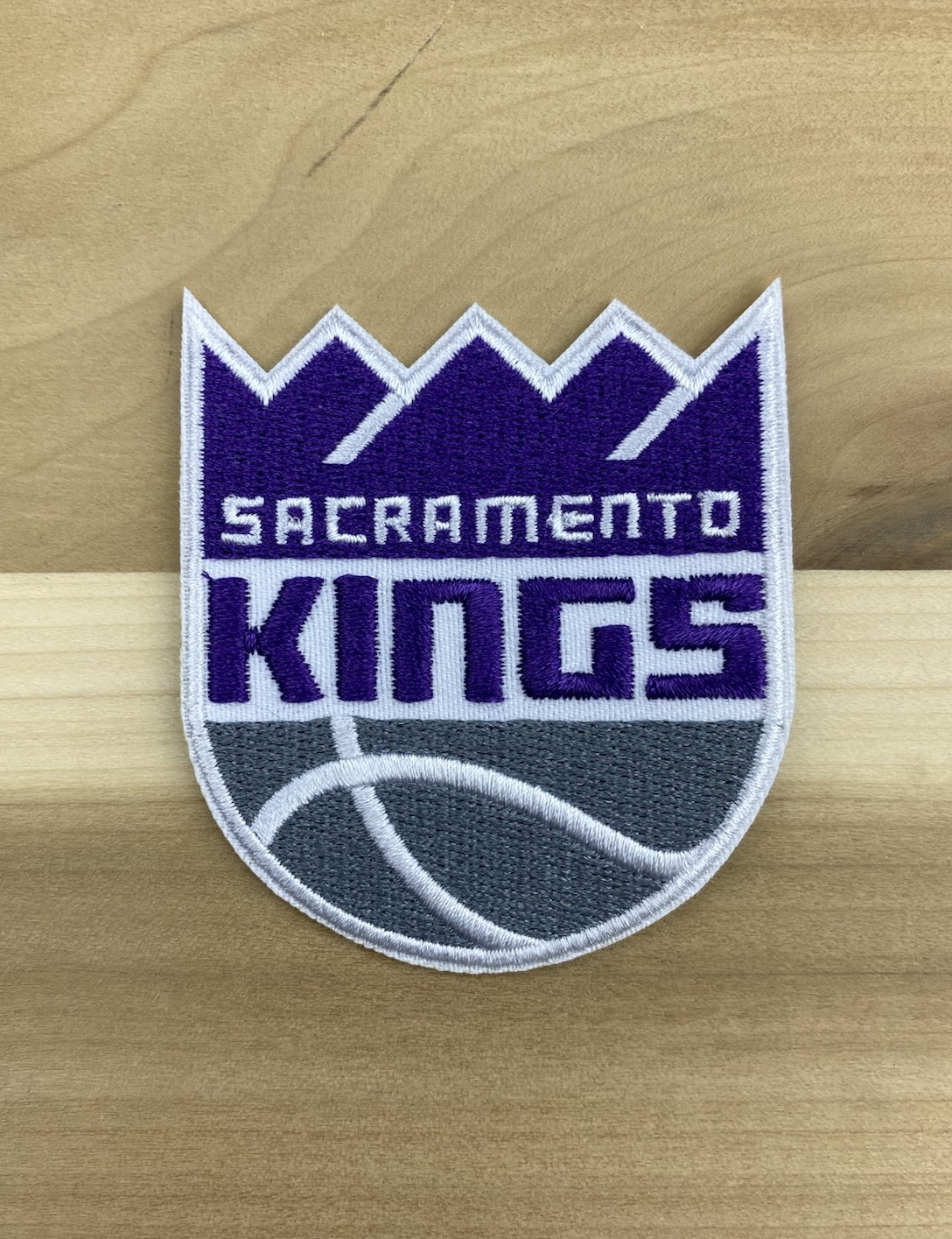 Sacramento Kings 3″ Iron On Embroidered Patch~ Free Tracking!