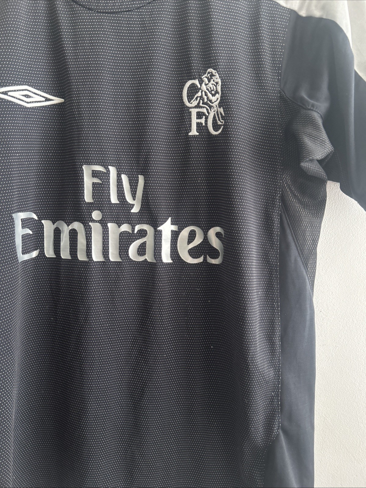 Chelsea Original Umbro Away Football Shirt 2004-05 – Small