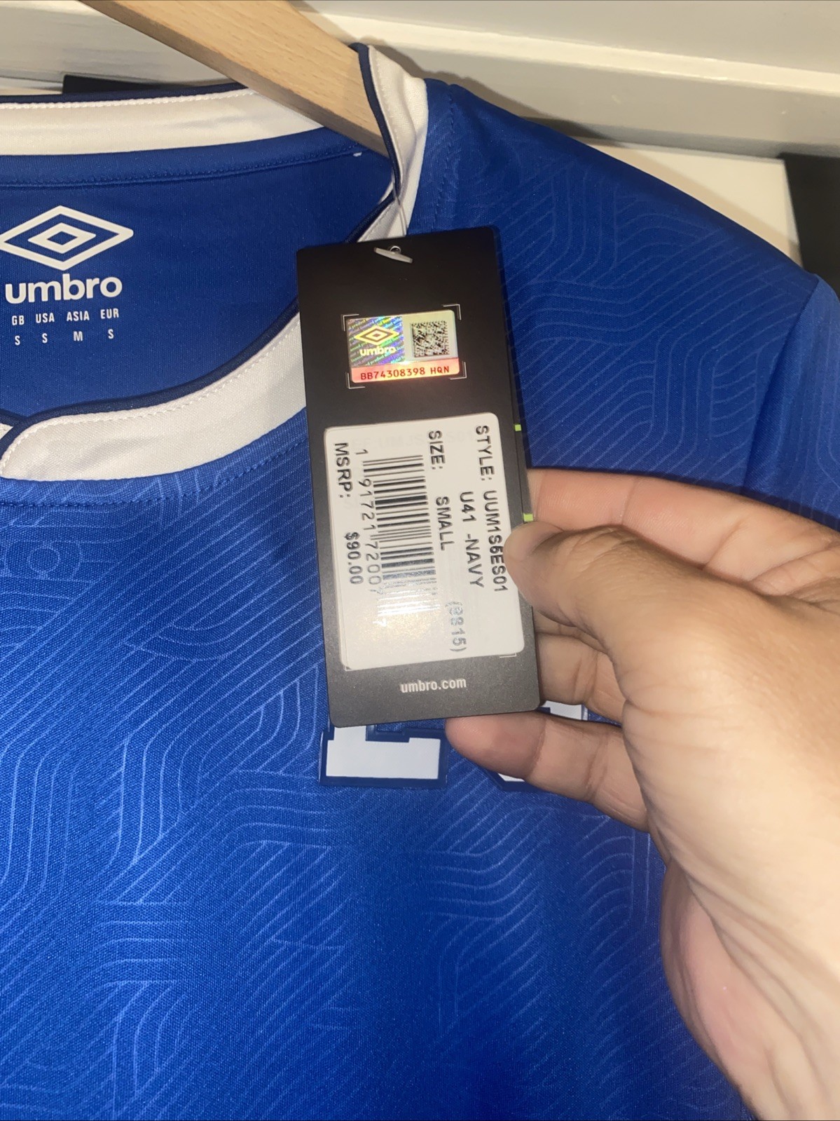NWT Umbro El Salvador National Team Soccer Jersey White Blue Mens Small
