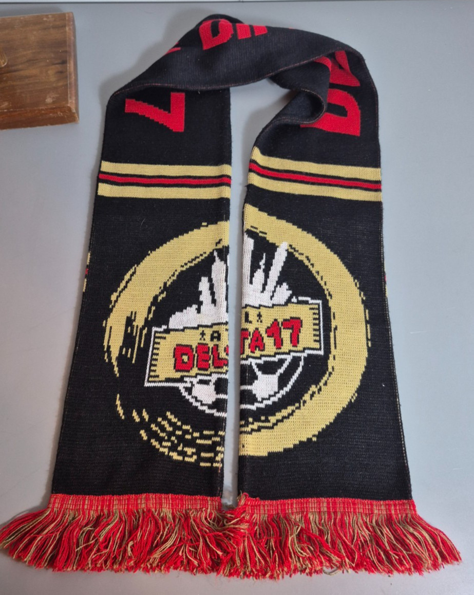Atlanta United Soccer Delta 17 Knit Scarf 64″ Ruffneck Black Gold Red Acrylic