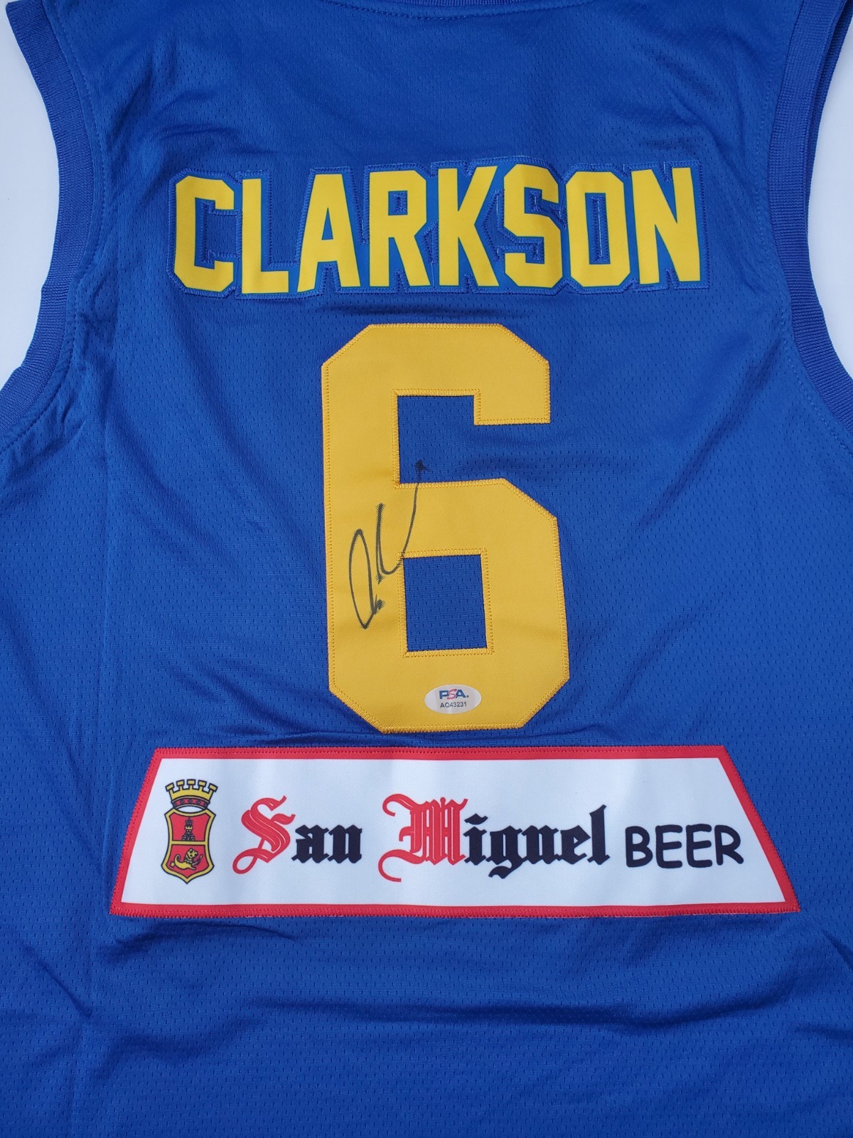 Jordan Clarkson Signed Gilas Pilipinas Jersey with PSA Authentication NY Knicks
