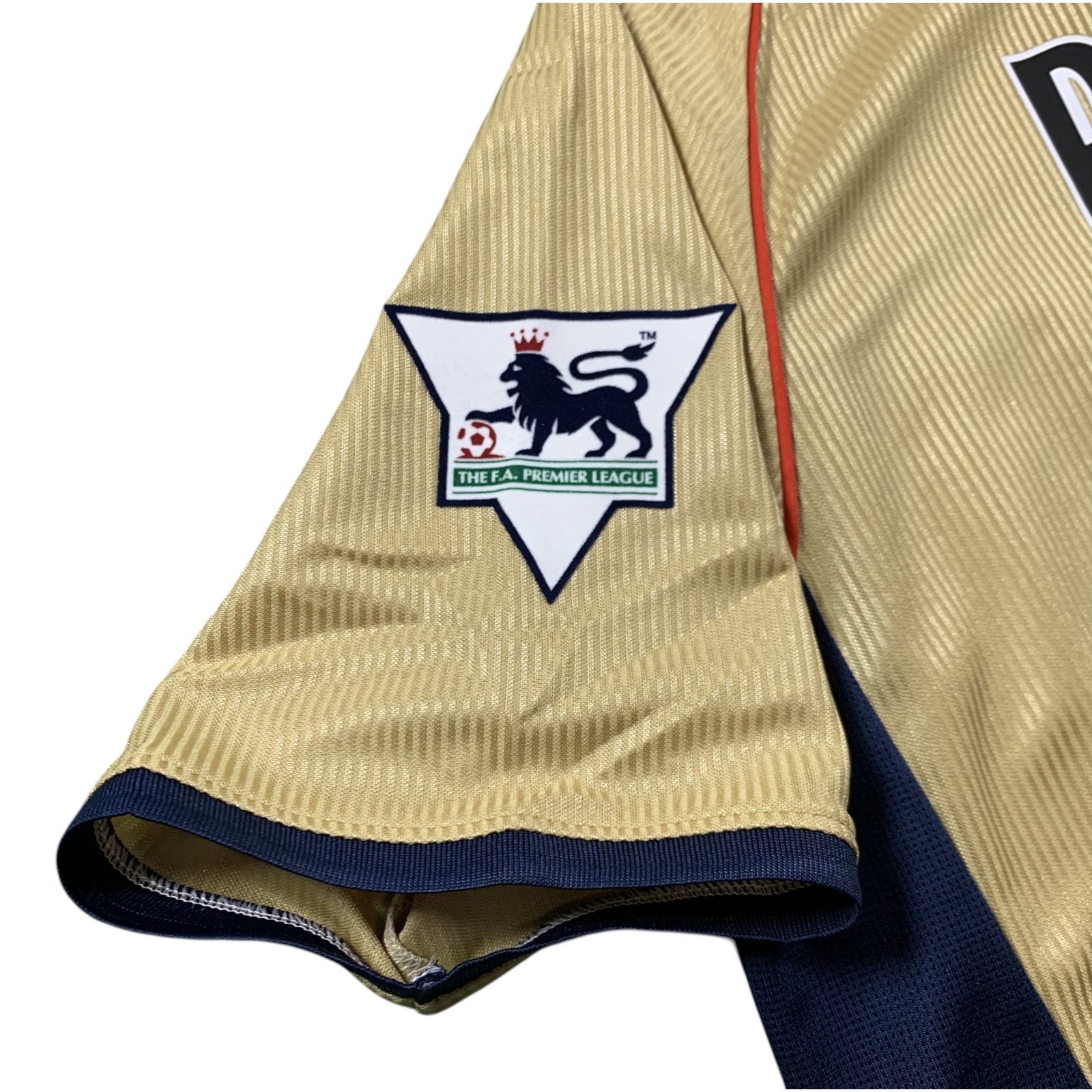Bergkamp Arsenal 2001/02 Away Jersey Retro Shirt – Men’s Sizes – New