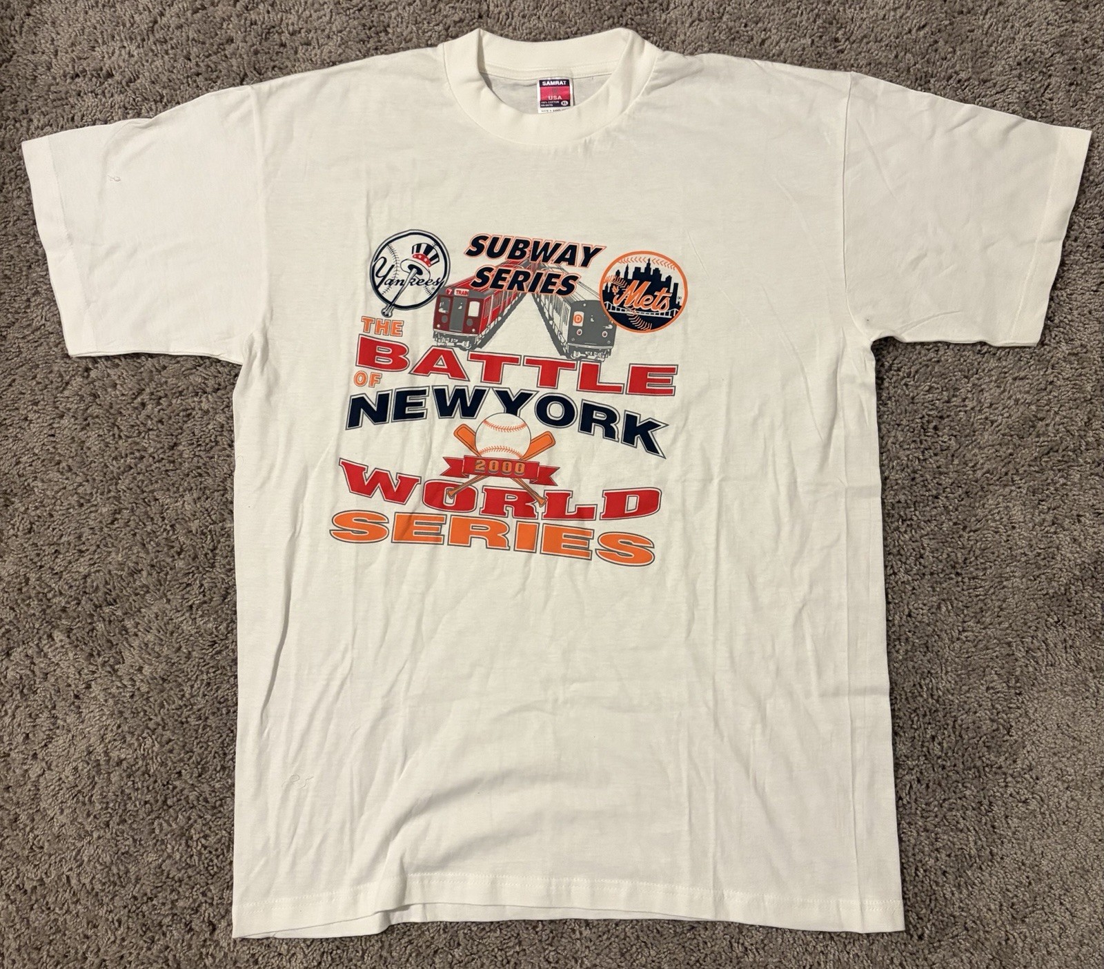 Vintage Irregular Print 2000 Subway Series Yankees Mets World Series T-shirt XL