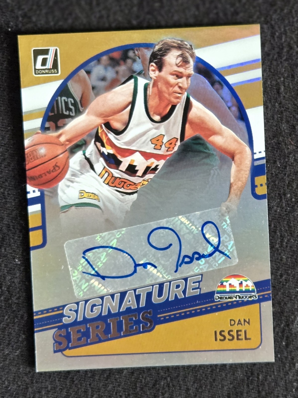 2021-22 Panini Donruss Basketball Dan Issel Signature Series Autograph Card