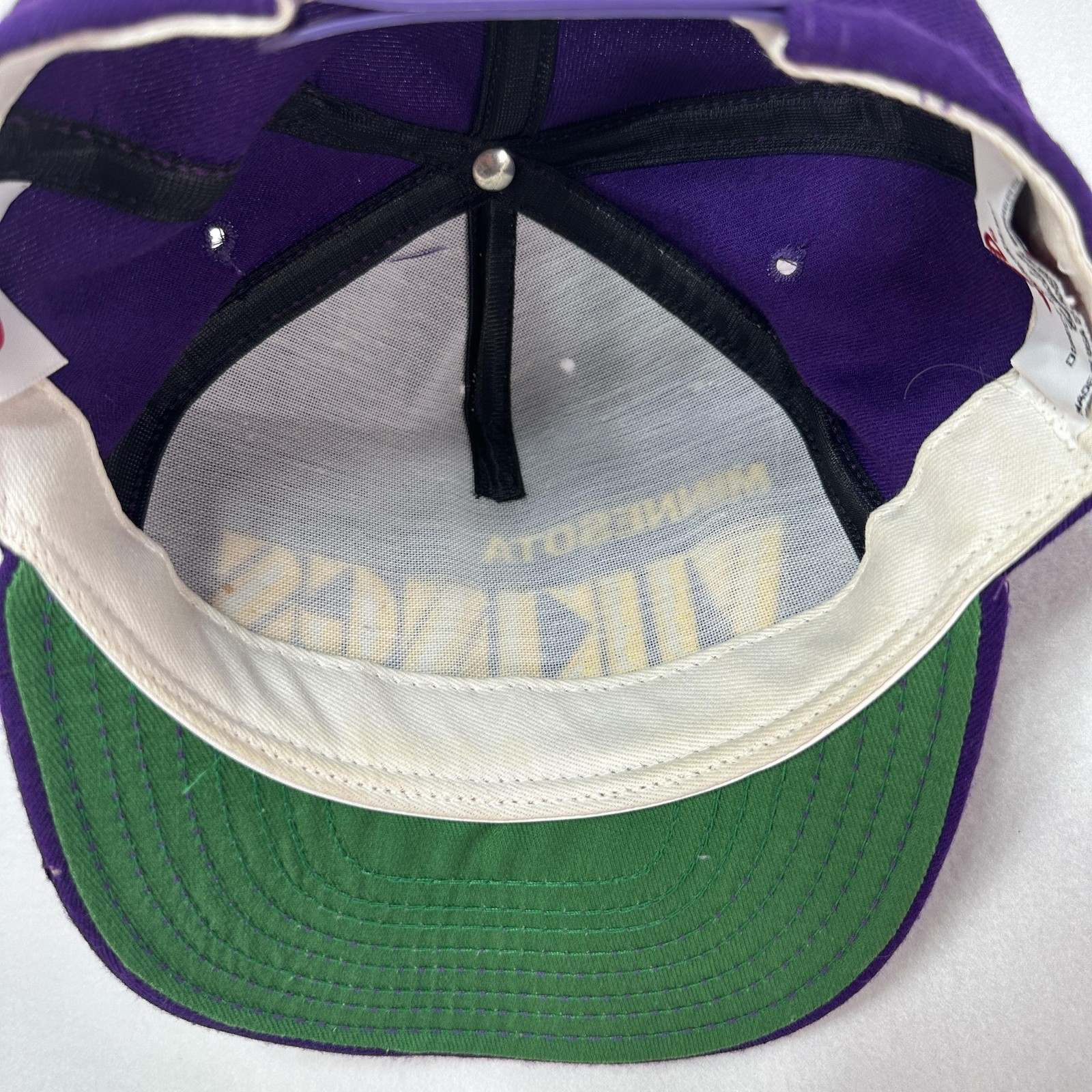 Vintage Minnesota Vikings Hat Cap Snap Back Mens Large Purple NFL Football AJD
