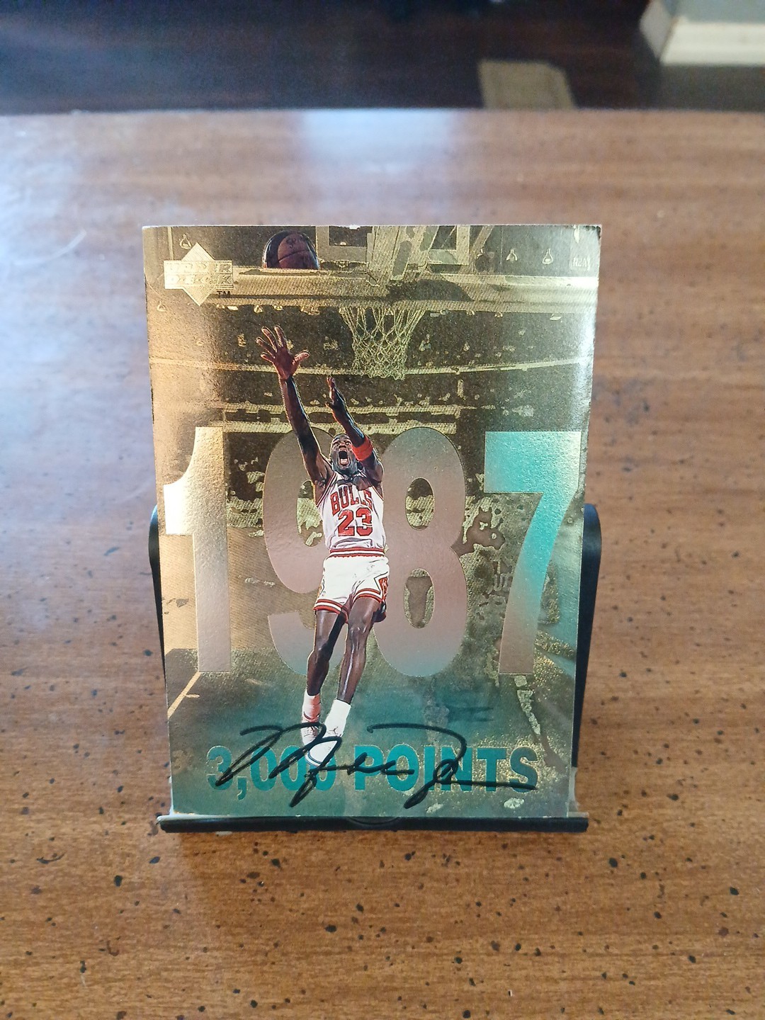1987-1988 Upper Deck Michael Jordan Jumbo Card #3of12 3 1/2 by 5 Inches Bulls.