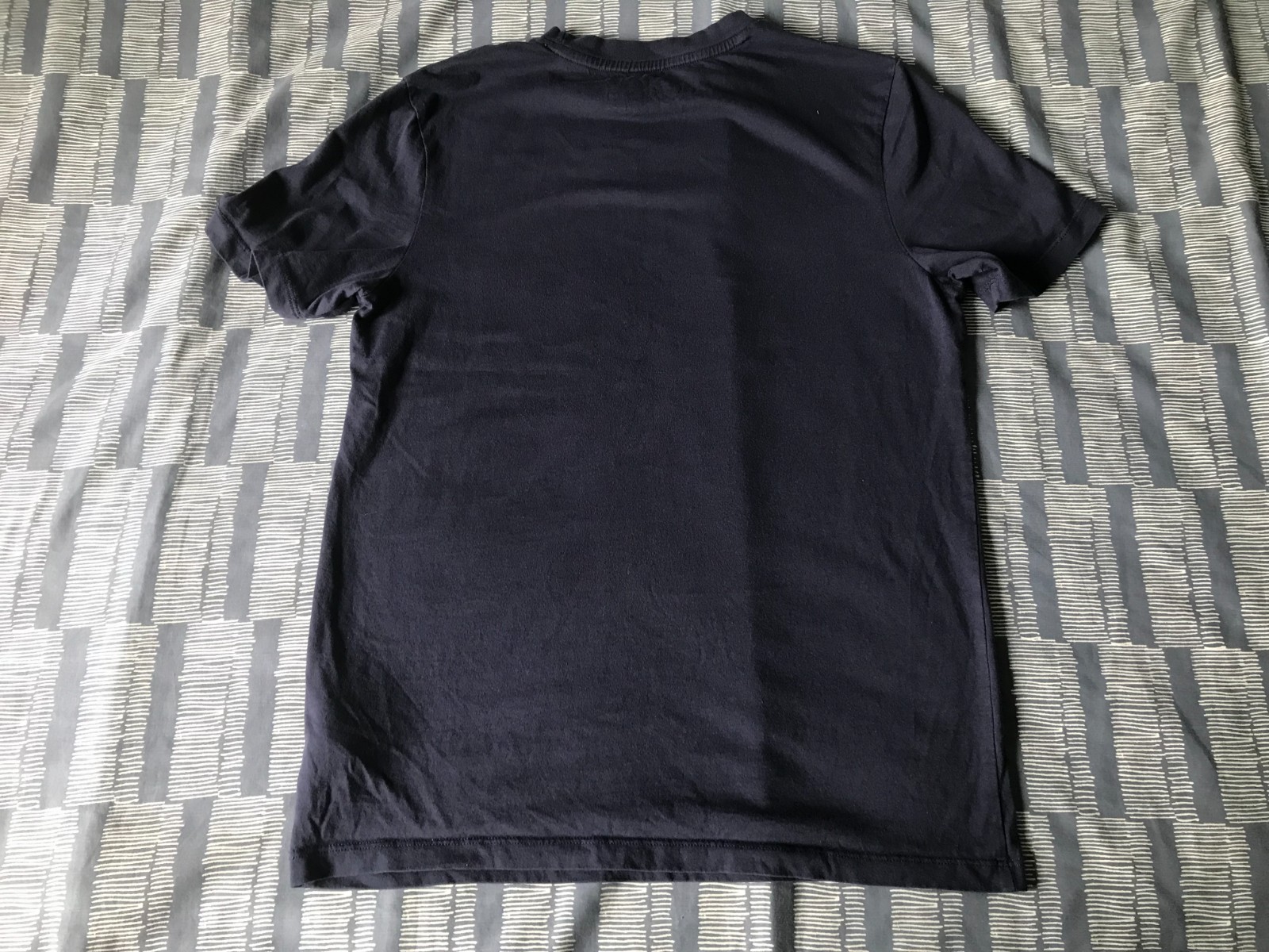 Manchester City – 3-In-A-Row Champions – T-Shirt Size Small Official Merchandise
