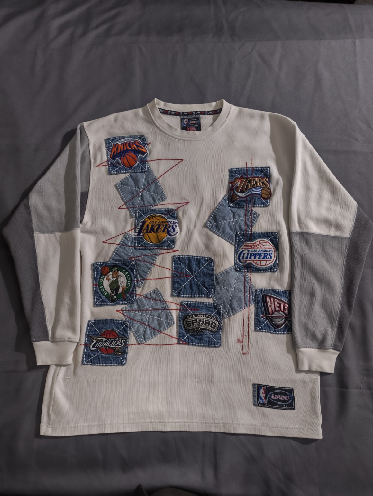 NBA Patch Sweatshirt Vintage Y2K Unk In The Cream Color Way XXL
