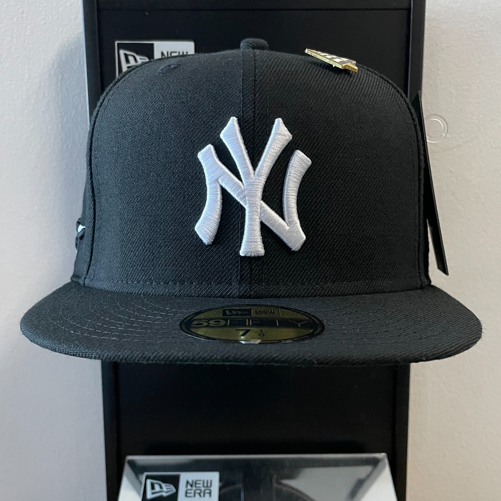MLB – Paper Planes x New Era – New York Yankees 59FIFTY Fitted Cap – Black