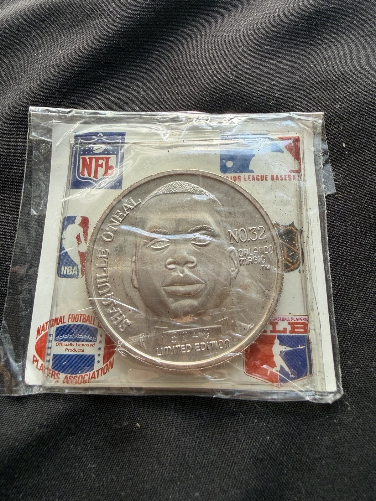 1 Ounce .999 Silver Medallion Shaquille O’Neal “Legends Of The Game” NBA Round