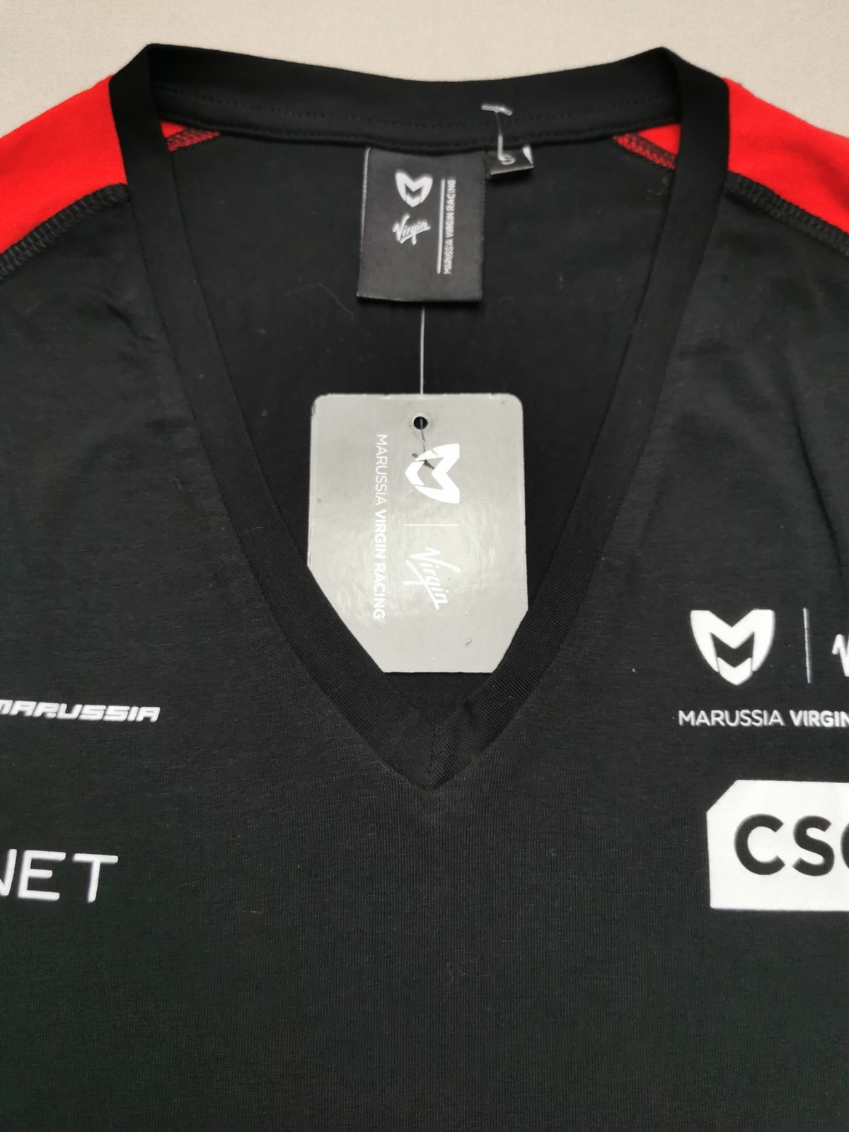 MARUSSIA VIRGIN RACING F1 TEAM Women UK S 2010-11 Team T-Shirt NEW Black V-Neck