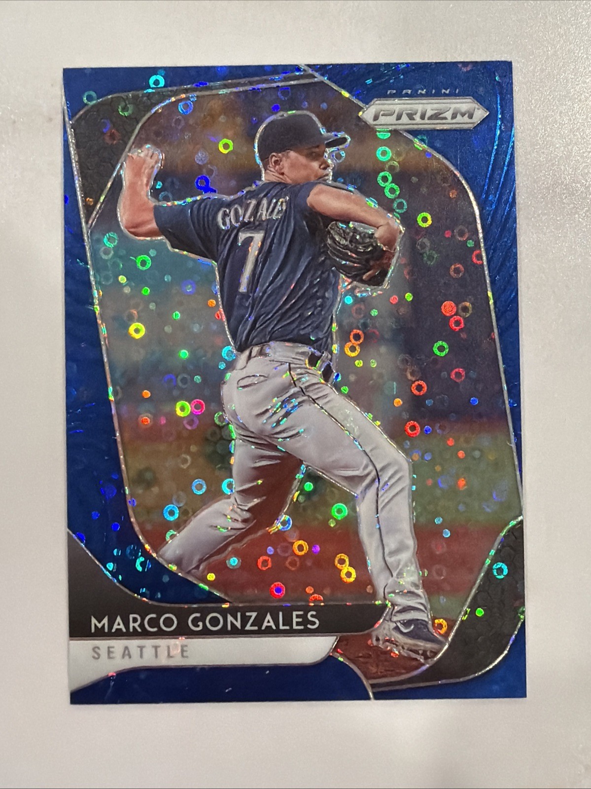 2020 Panini Prizm Quick Pitch Blue Donut Circle /199 Marco Gonzales #45