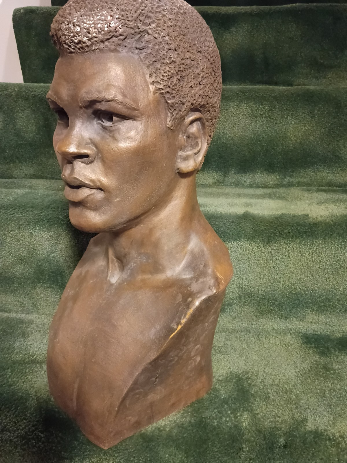 Boxing! Rare! Muhammad Ali Large Bust.