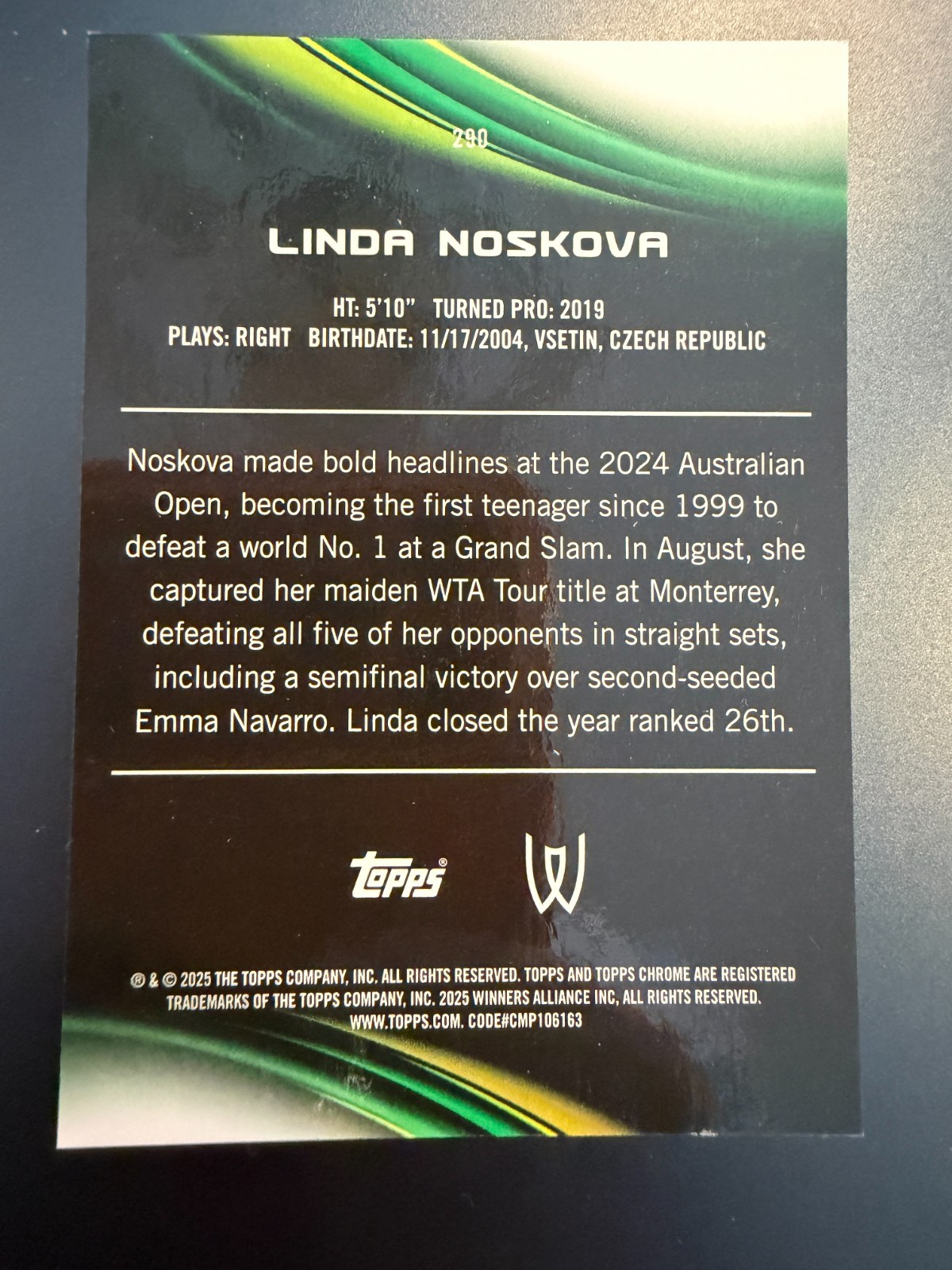 Linda Noskova Topps Chrome Gold Refractor Rookie Card RC #/50 – Wimbeldon Champ!