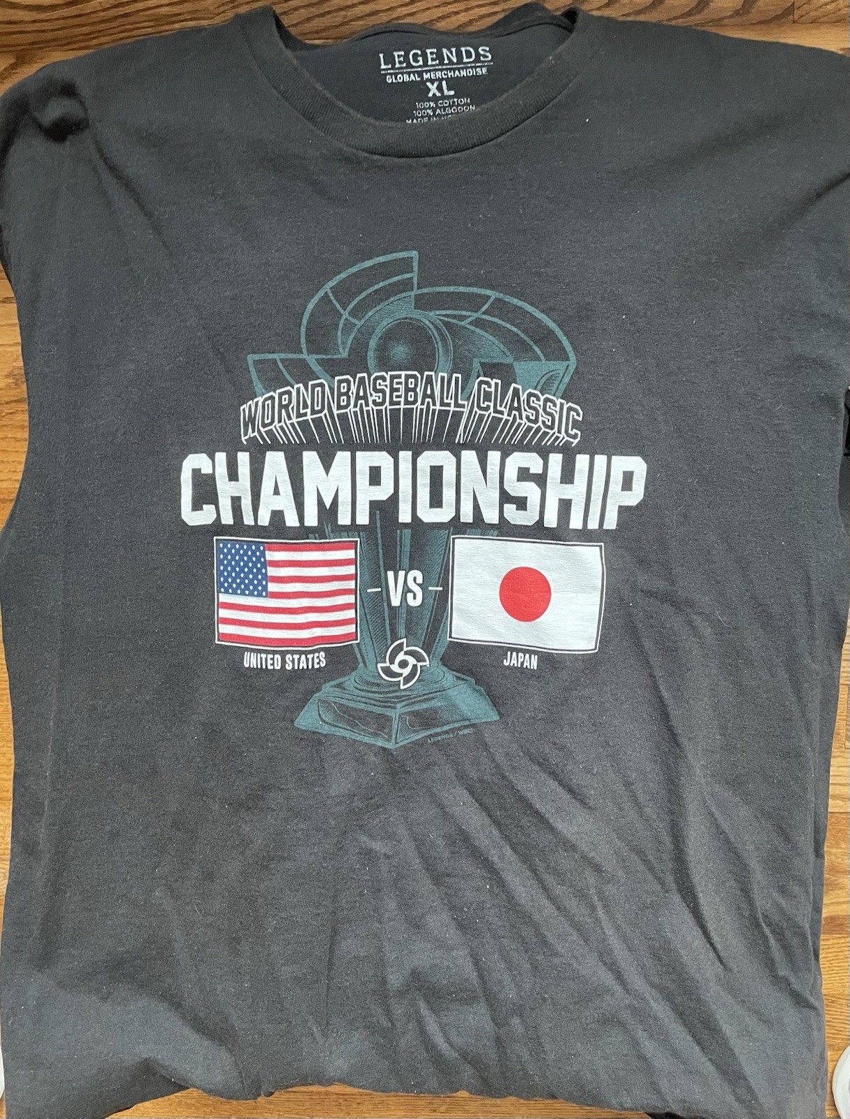 Championship T-shirt 2023 World Baseball Classic Japan vs USA. XL Slightly Used