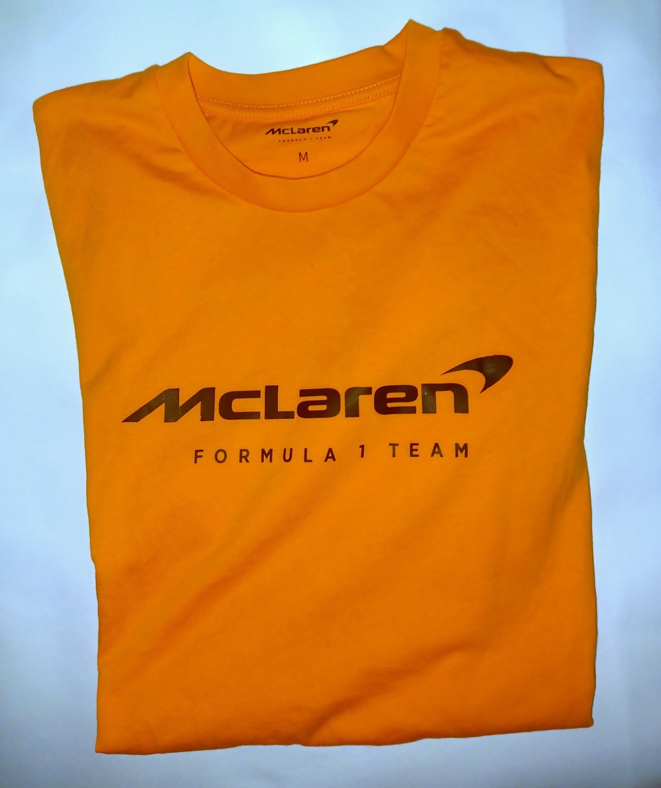Mclaren Formula 1 Team Cap & T Shirt Size Medium CHEST 42″ Orange Brand New !!