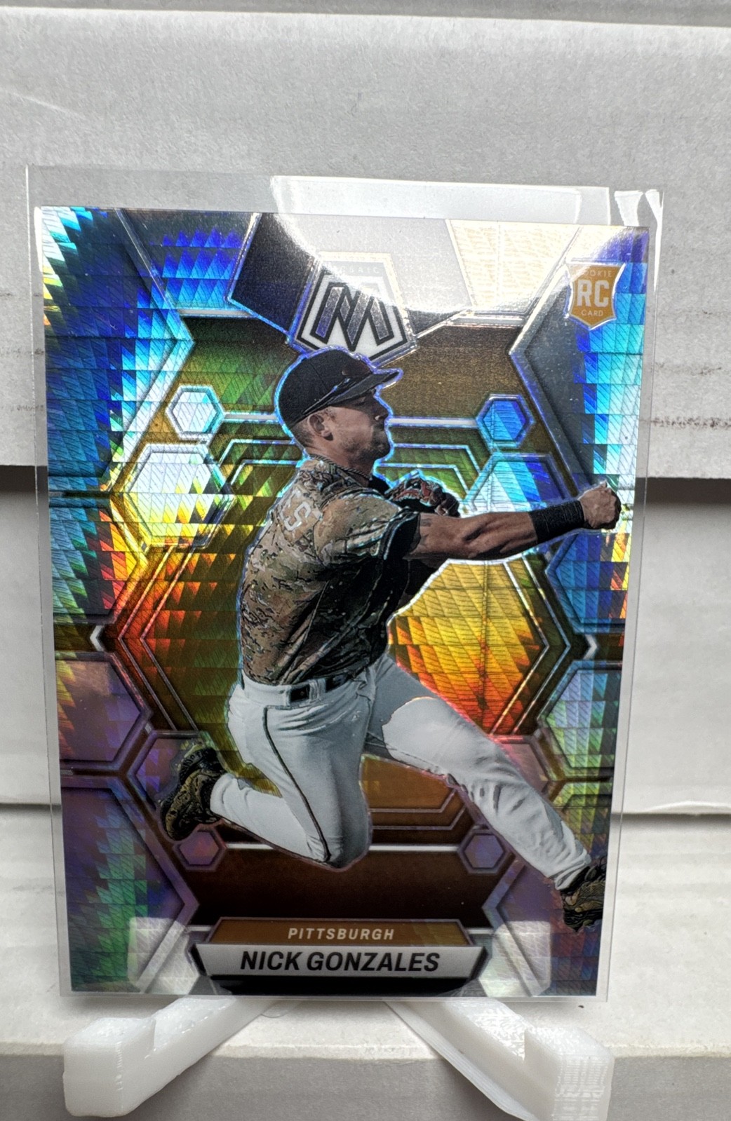 2023 Panini Chronicles – Mosaic Nick Gonzales #5 Hyper Prizm /75 (RC)