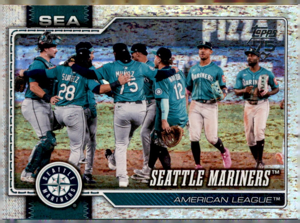2026 Topps #525 Seattle Mariners Rainbow Foil
