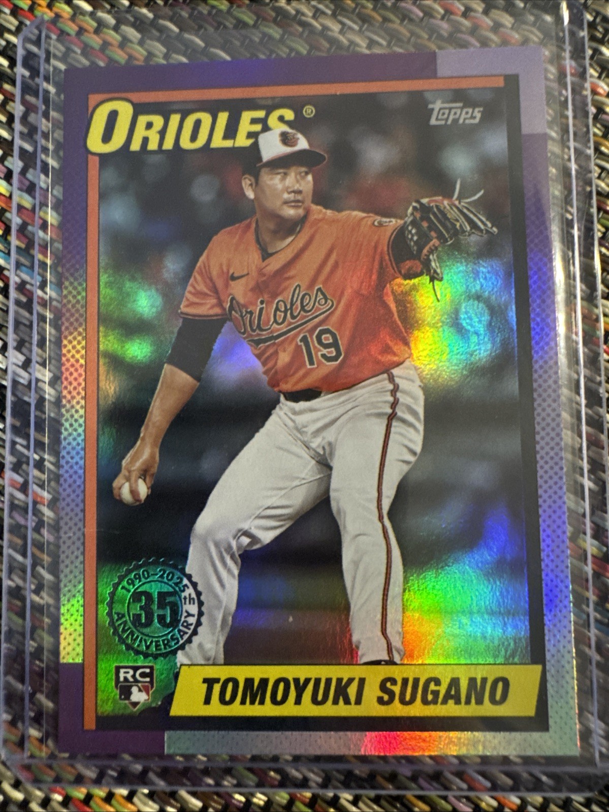 TOMOYUKI SUGANO 2025 TOPPS UPDATE SERIES 1990 TOPPS RC #U90-18 RAINBOW FOIL