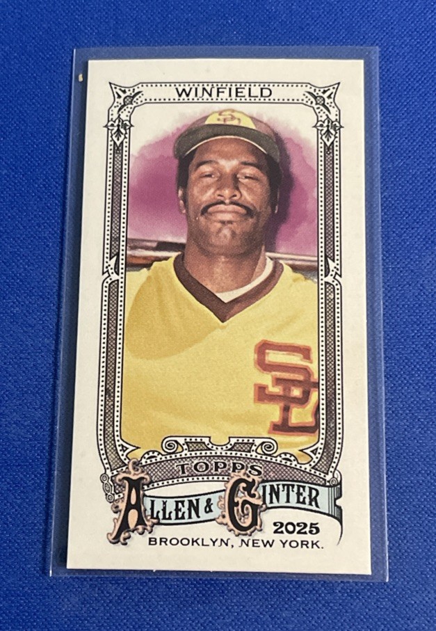 2025 Topps Allen and Ginter Mini #151 Dave Winfield San Diego Padres