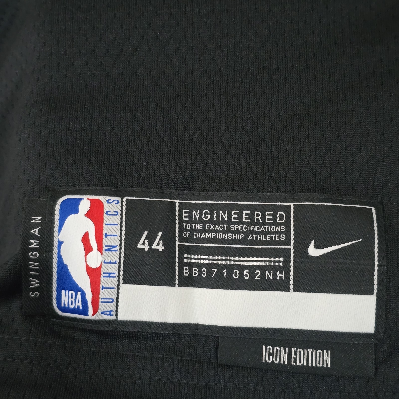 Victor Wembanyama San Antonio Spurs Nike Swingman Icon Jersey Size 44 NWT