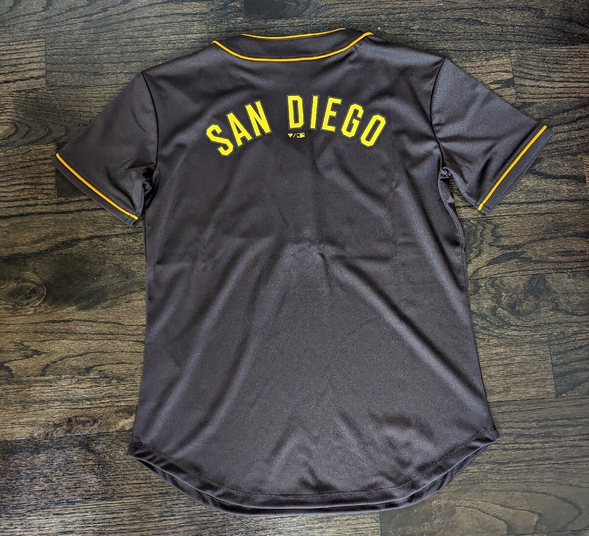 Womens Majestic San Diego Padres Two Button Pullover Jersey Brown Multiple Sizes