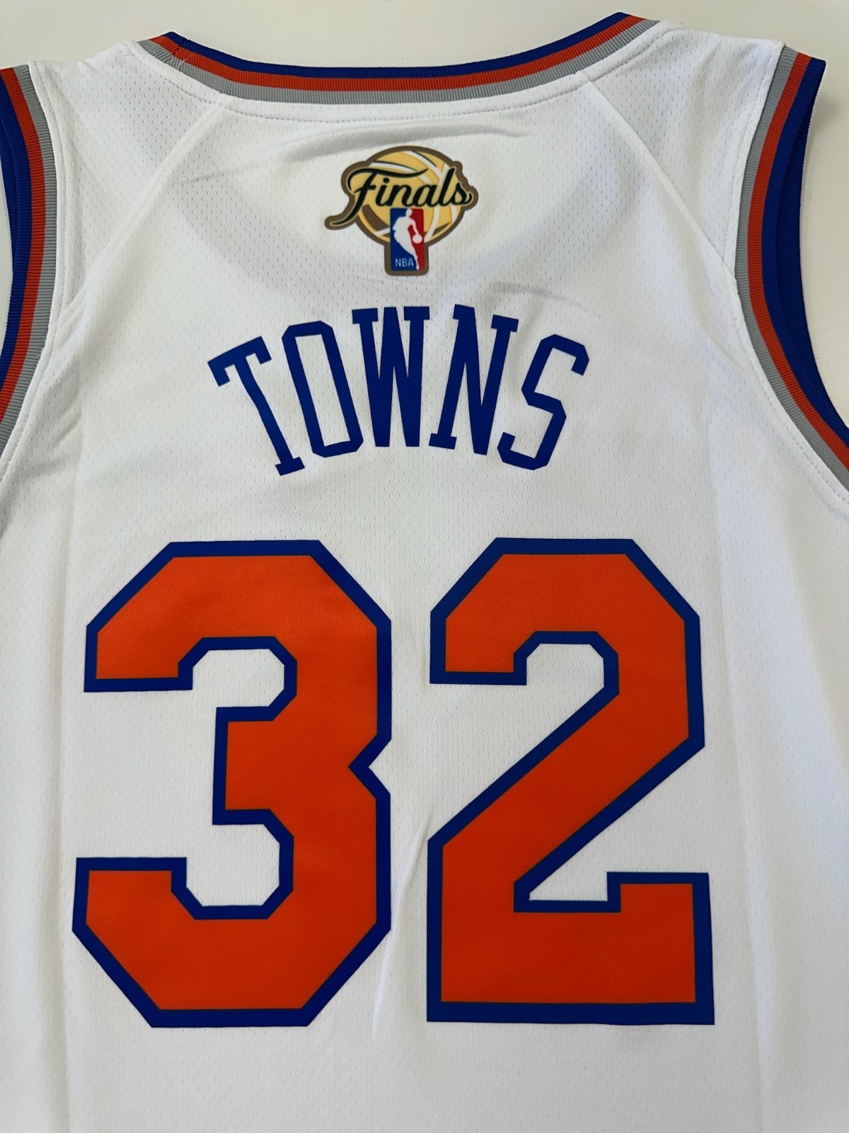 Karl Anthony Towns New York Knicks NBA Finals Association Edition Size XL Jersey