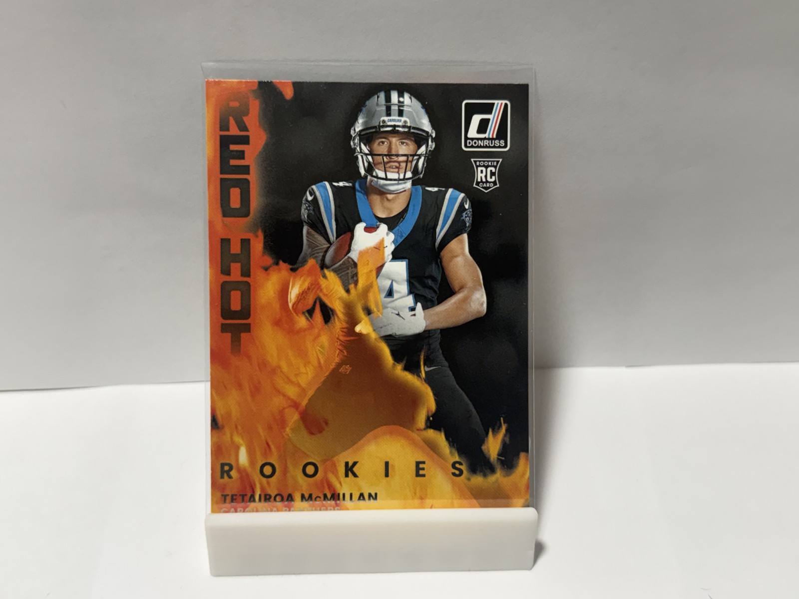 2025 Panini Donruss – Red Hot Rookies Tetairoa McMillan #RHR-TMC (RC)