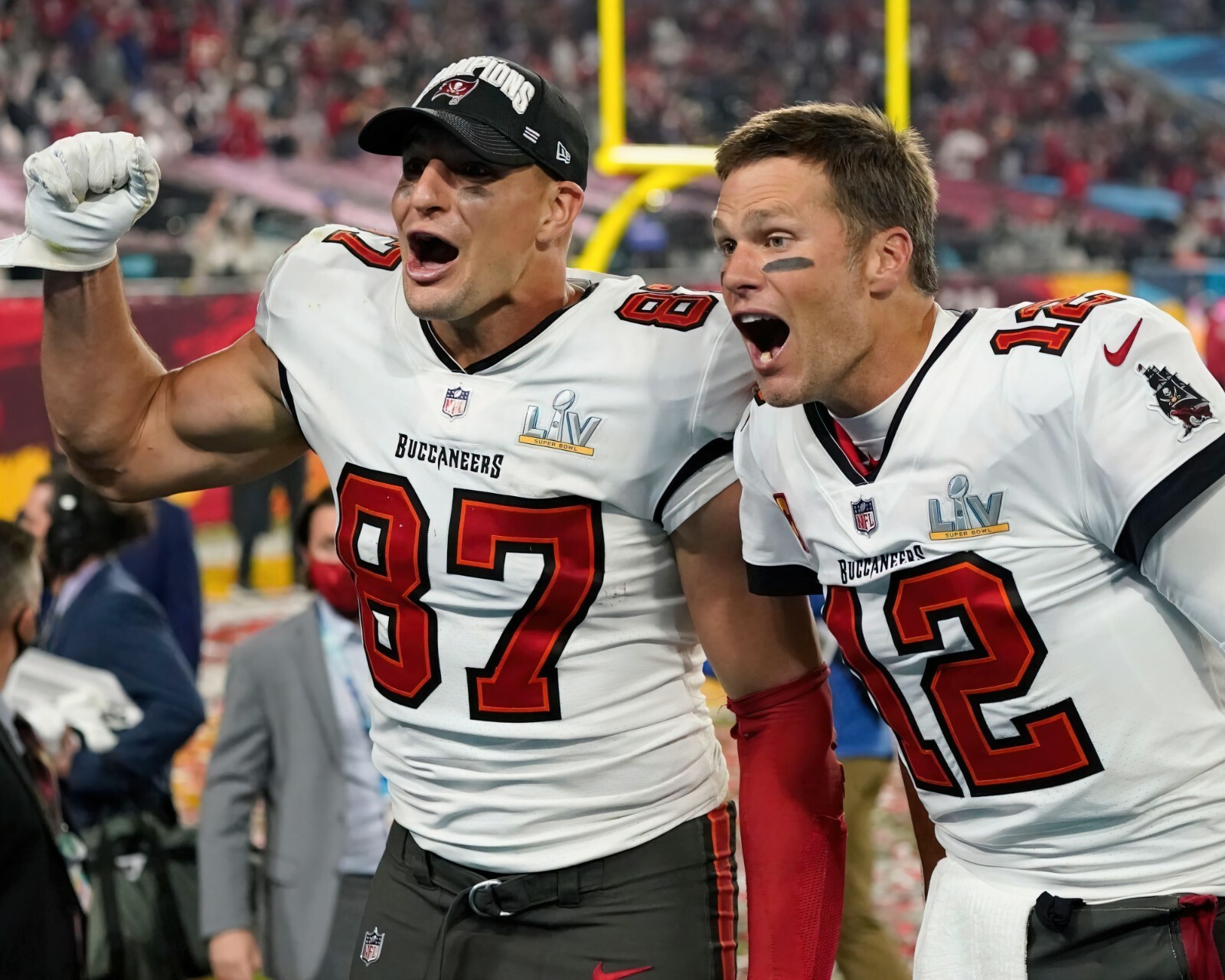 TOM BRADY and ROB GRONKOWSKI 8X10 Bucs Tampa Bay Buccaneers NFL Photo Photograph