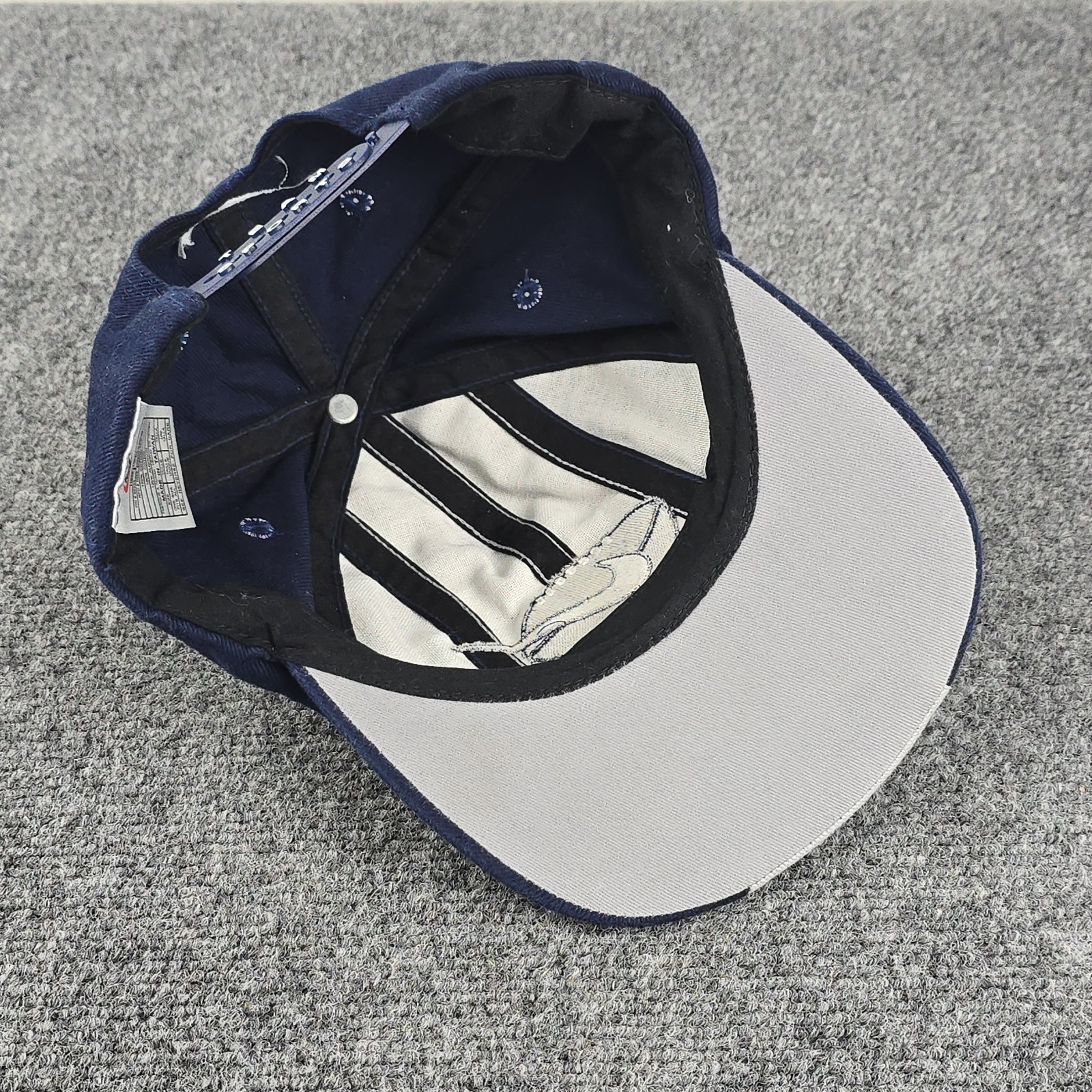 Nike Team Sports Navy Blue and Gray Snapback Football Cap Swoosh Logo VTG. 90s