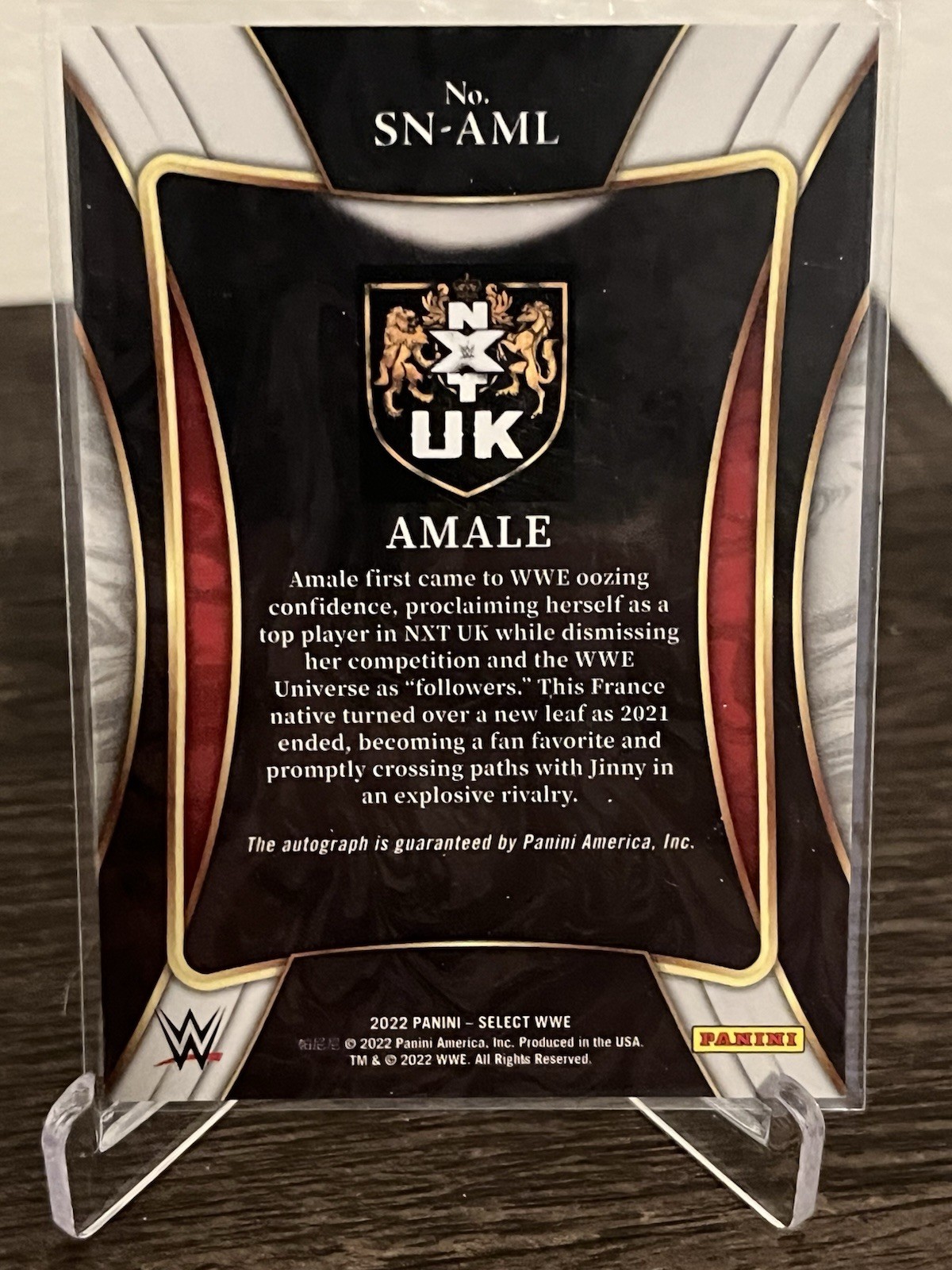 2022 Panini Select WWE – Signature Selections Amale #SN-AML (AU, RC)