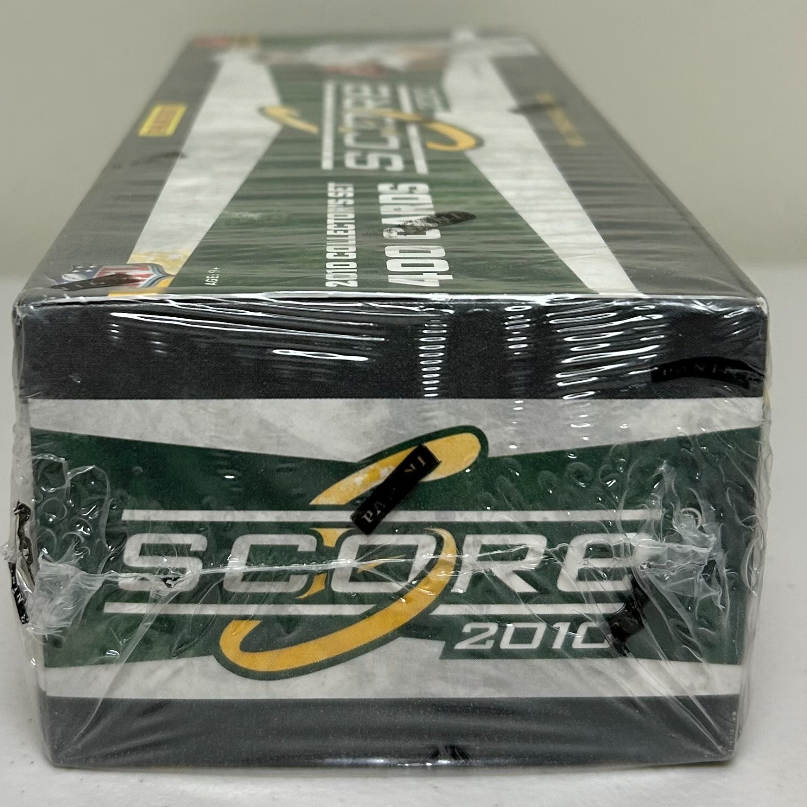 2010 Panini Score NFL Football Factory Sealed Collector’s Set