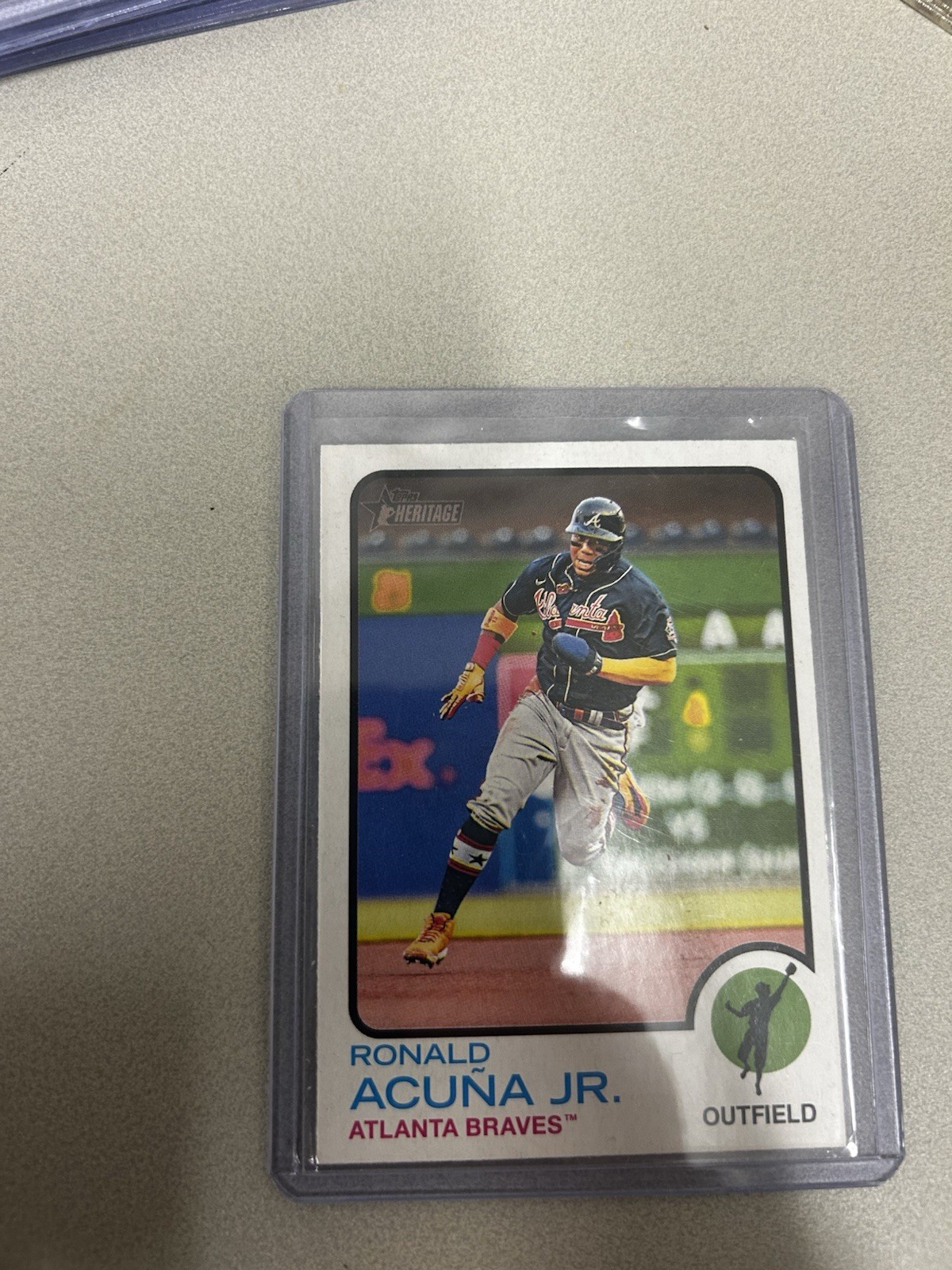 2022 Topps Heritage – Player Icon Color Swap Variation Ronald Acuña Jr. #223
