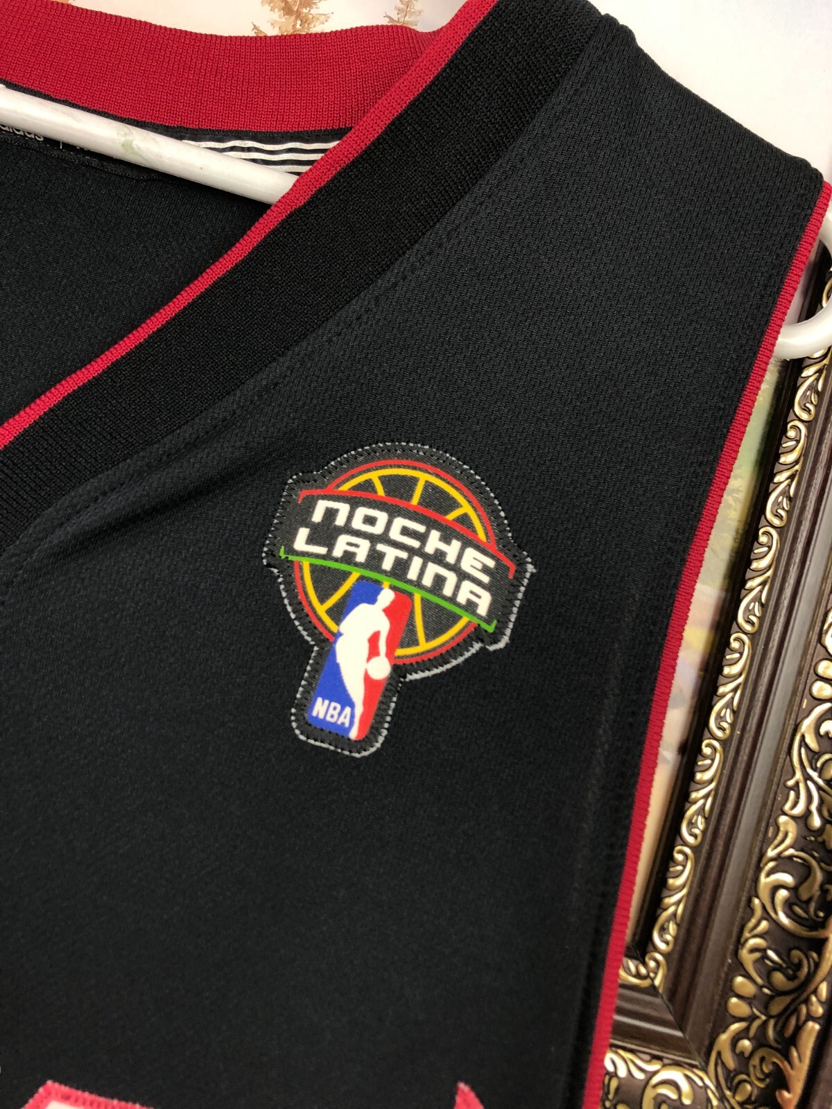 Adidas Miami El Heat LeBron James Latin Nights Swingman Black Jersey Size XL