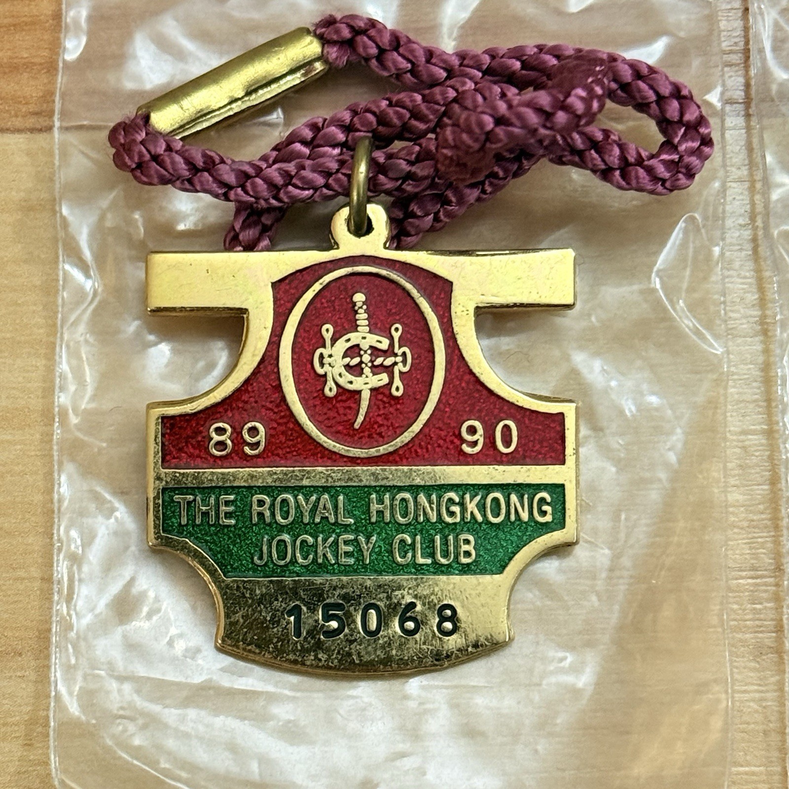 The Royal Hong Kong Jockey Club 1989 1990 Badge & Brooch Pin