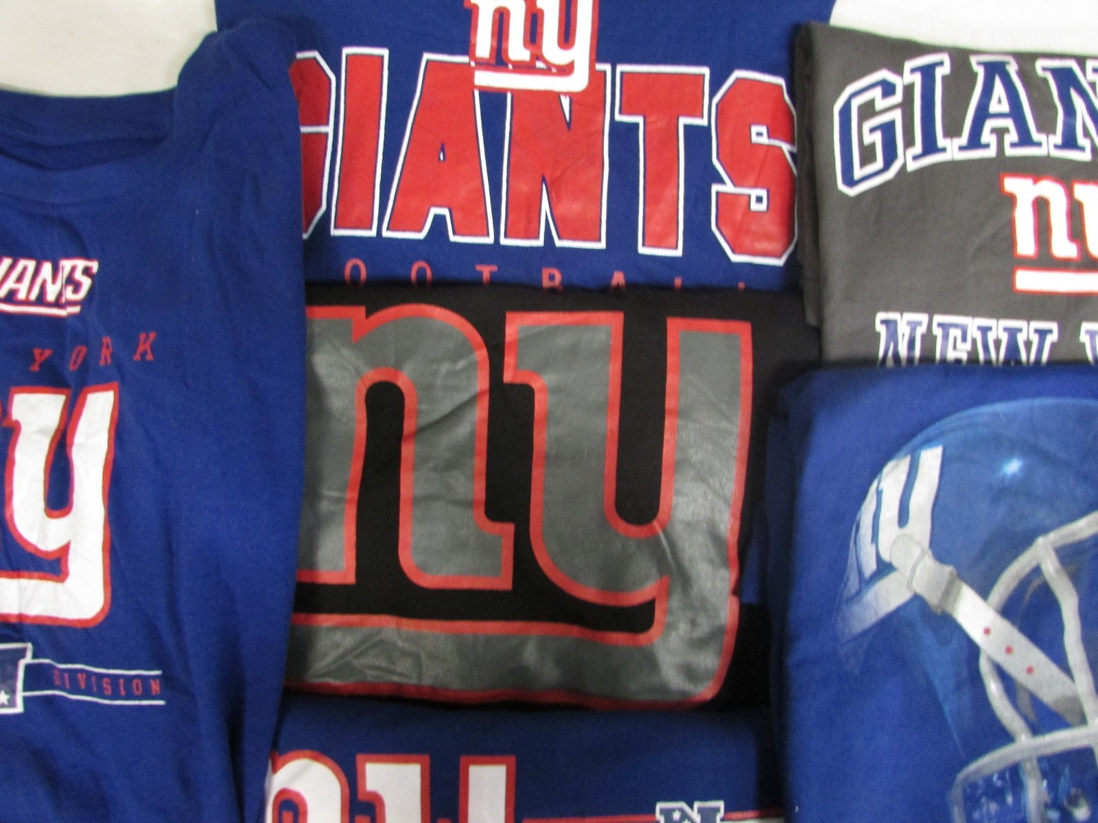 New York Giants NFL Men’s *2 MYSTERY SHIRTS* – Multiple Sizes Available!