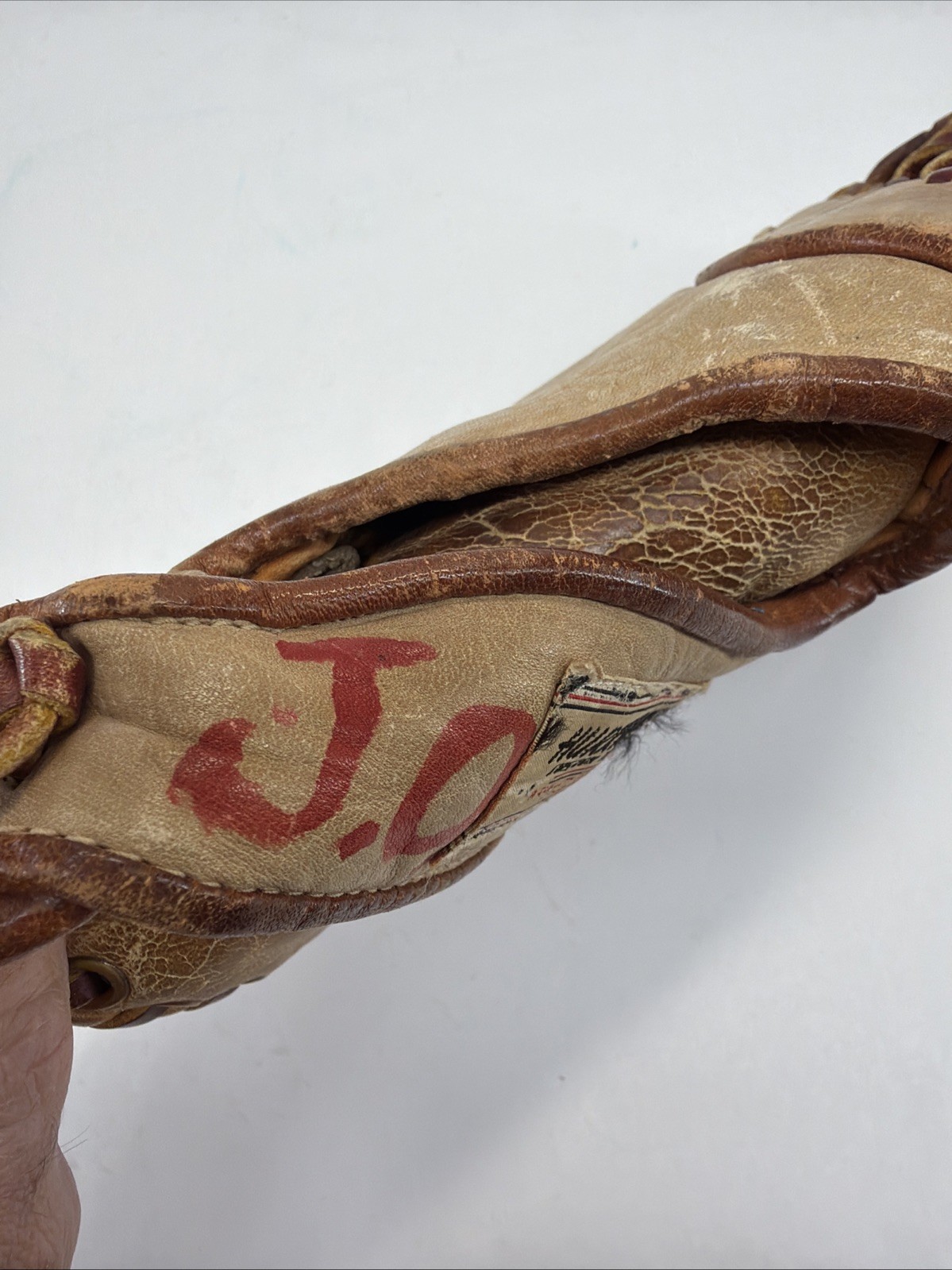 Vintage Leather Hurricane L-330 Trophy Model Baseball Catchers Mitt