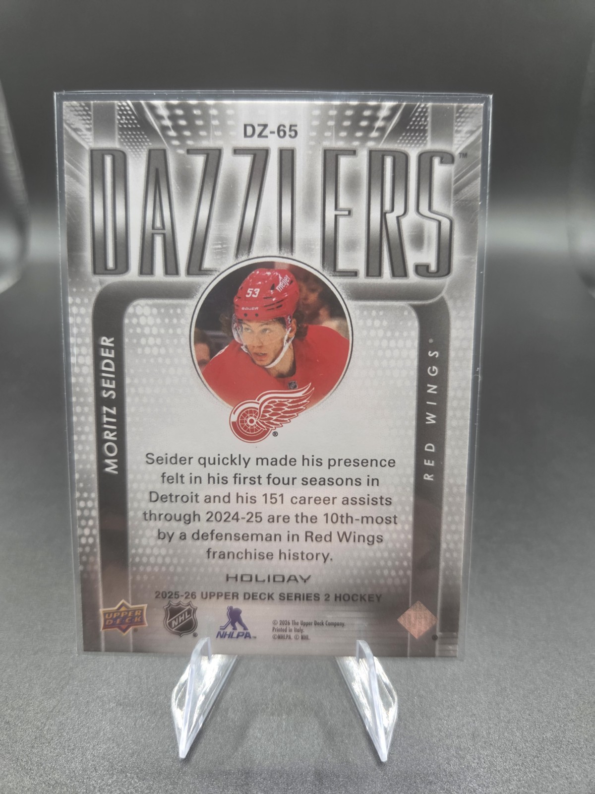 2025-26 Upper Deck Series 2 – Dazzlers Moritz Seider #DZ-65 Purple Holiday