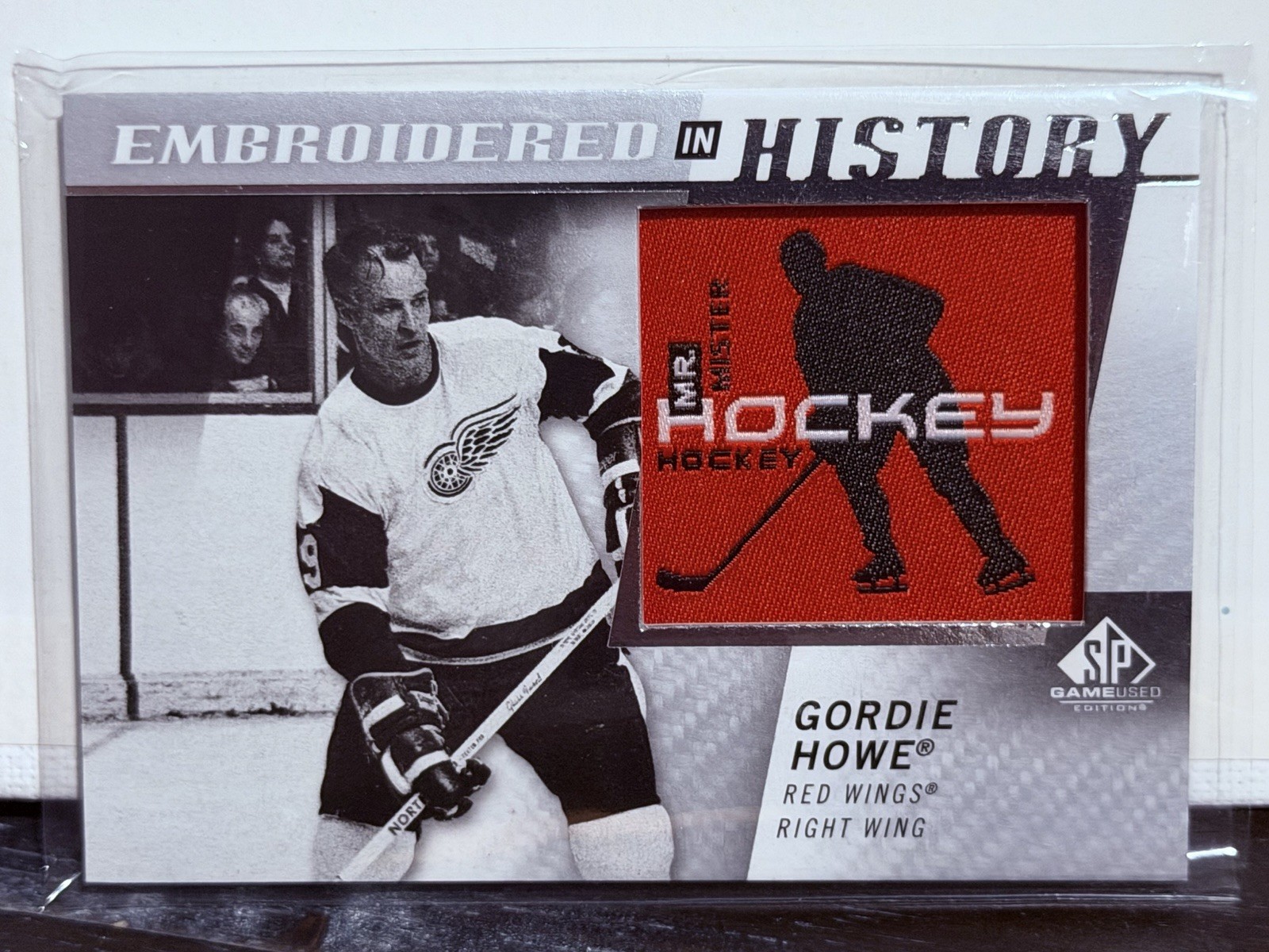 2021 Upper Deck SP Game Used Embroidered in History Legends Gordie Howe HOF 2po