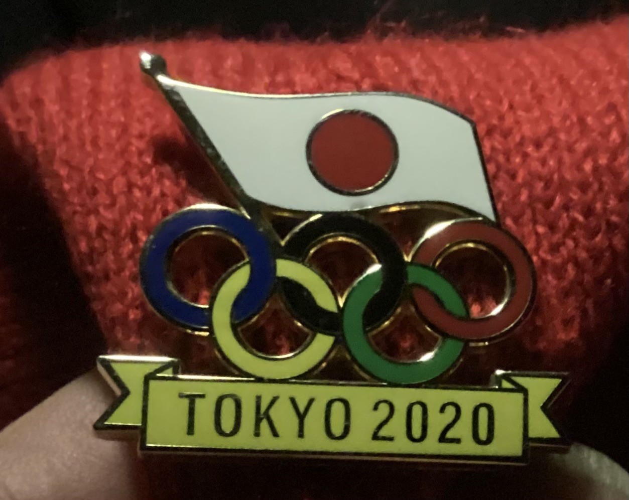Tokyo 2020 Pin 1 3/4 inches 5 rings Japan flag hard enamel ship after 25th