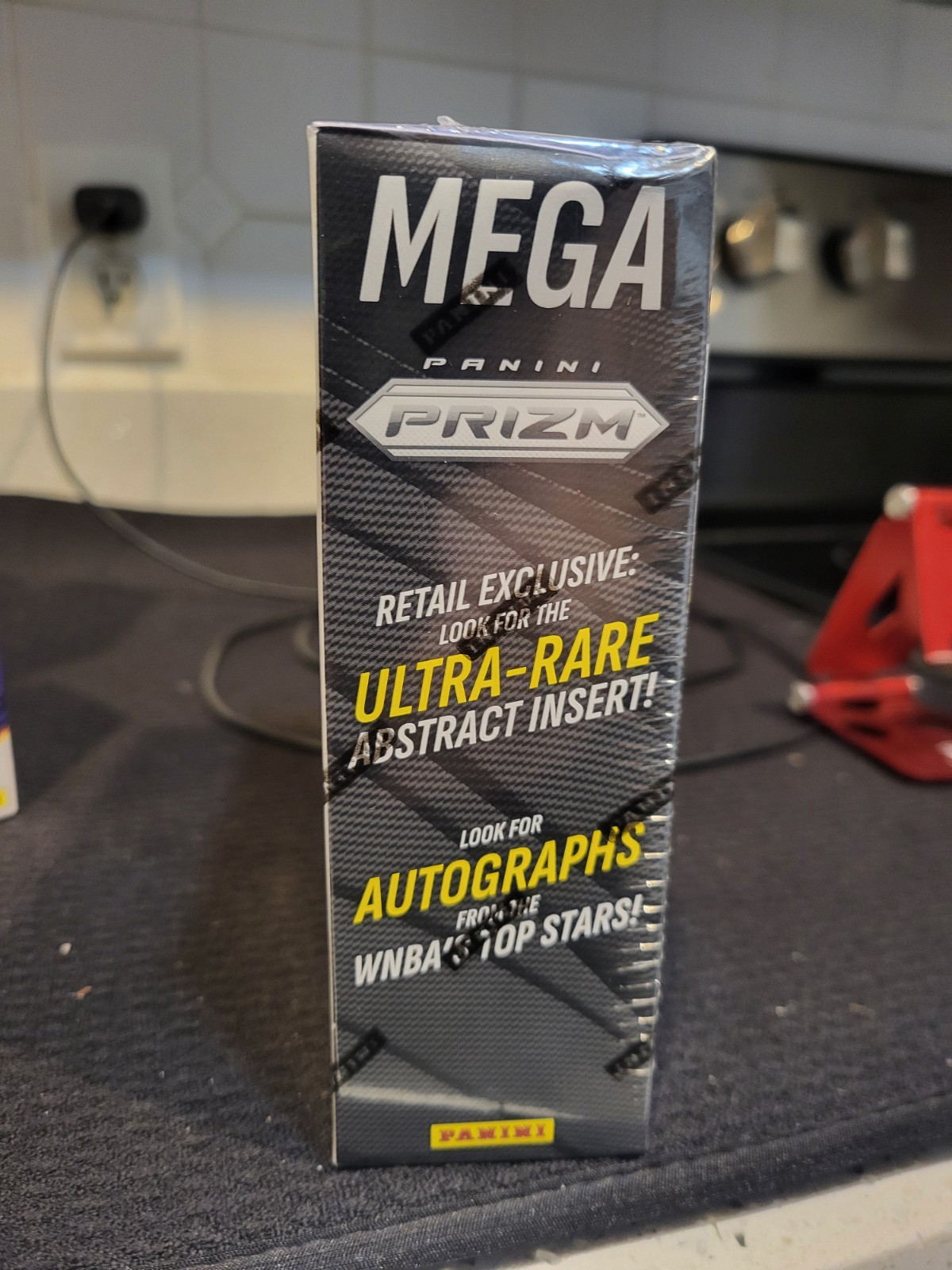 2025 PANINI PRIZM WNBA BASKETBALL – MEGA BOX – FACTORY SEALED – WHITE SEISMIC