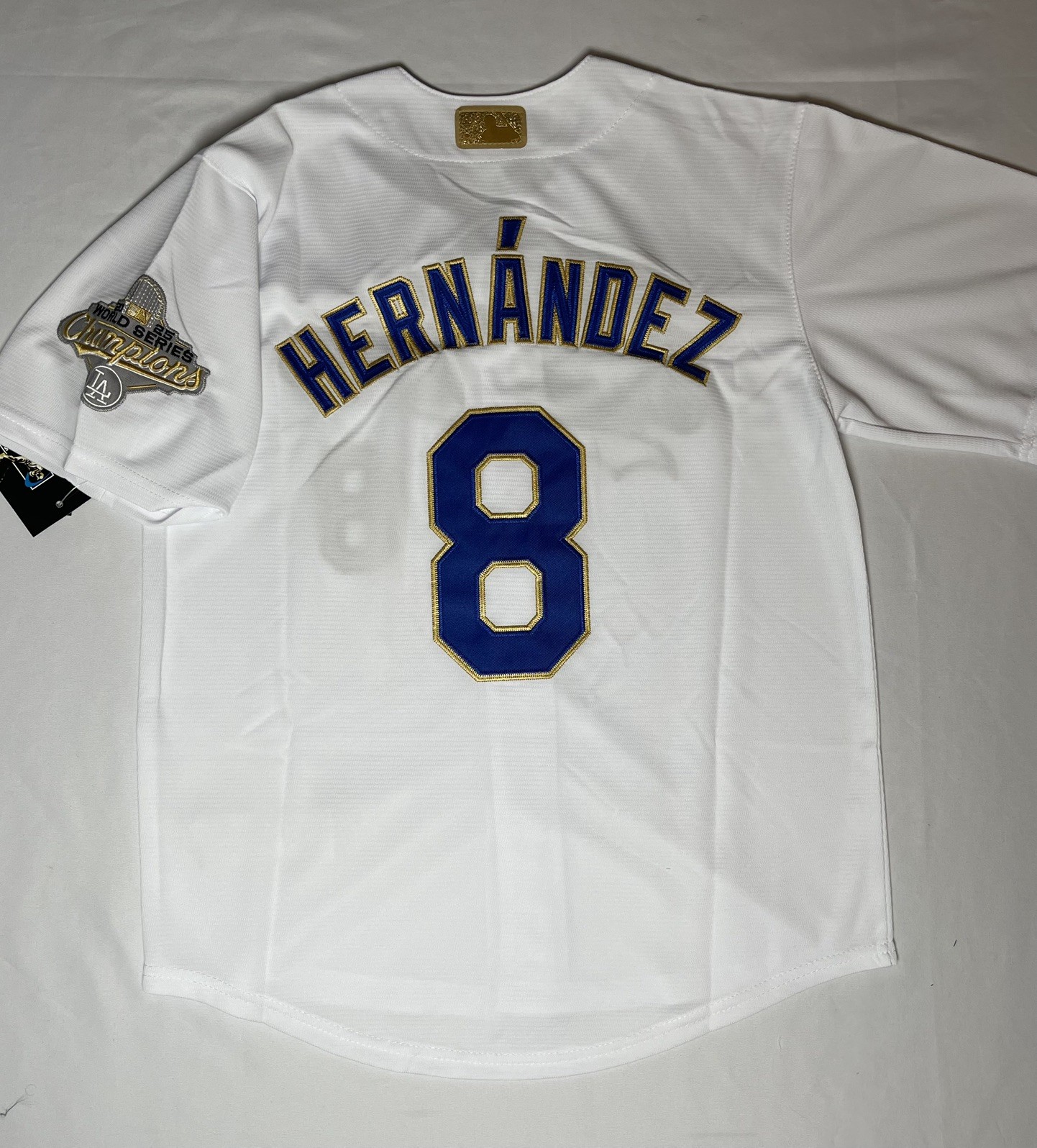 Los Angeles Dodgers Enrique ‘Kike’ Hernandez #8 Woman’s Gold Collection Jersey